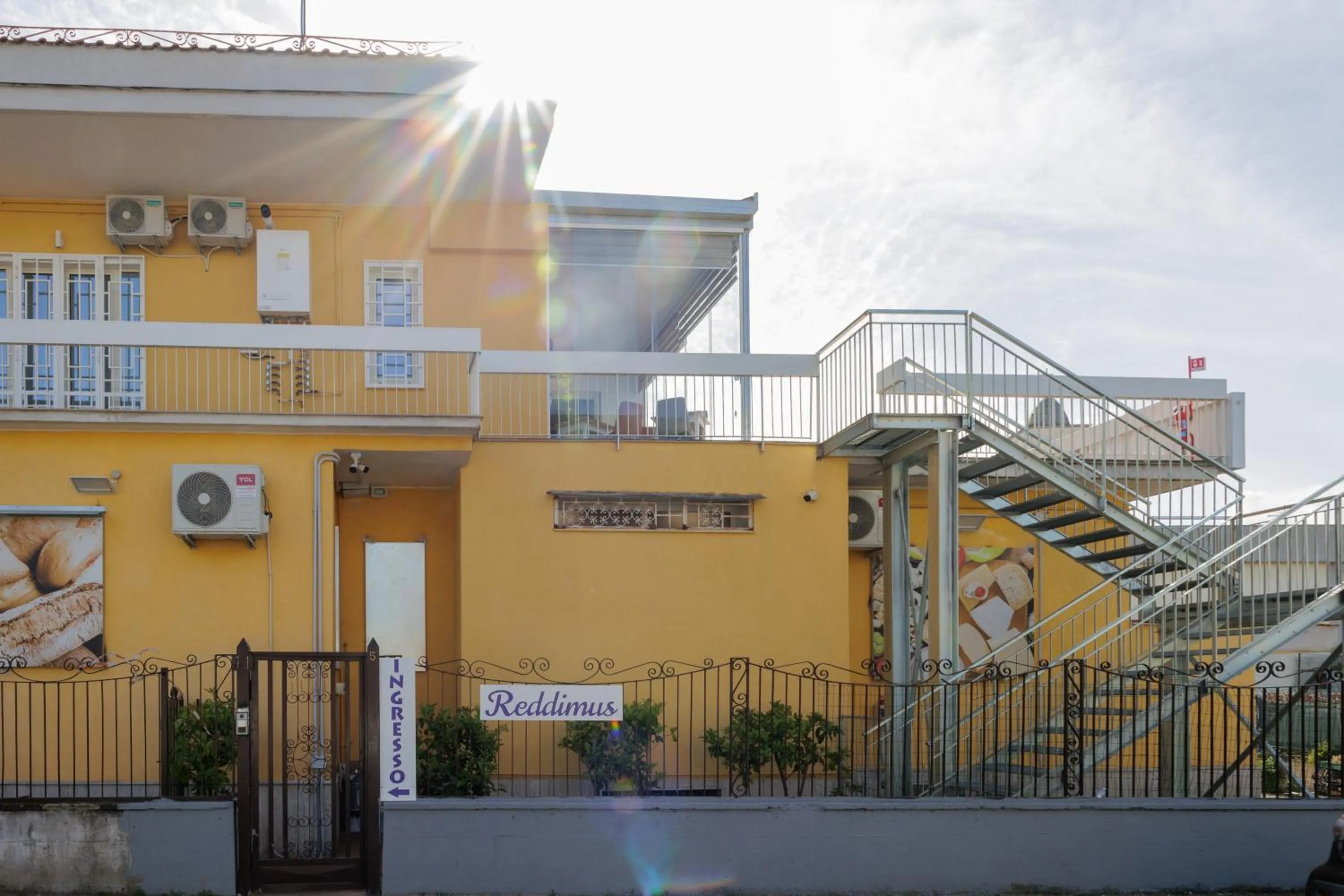 Property building in REDDIMUS Guest House