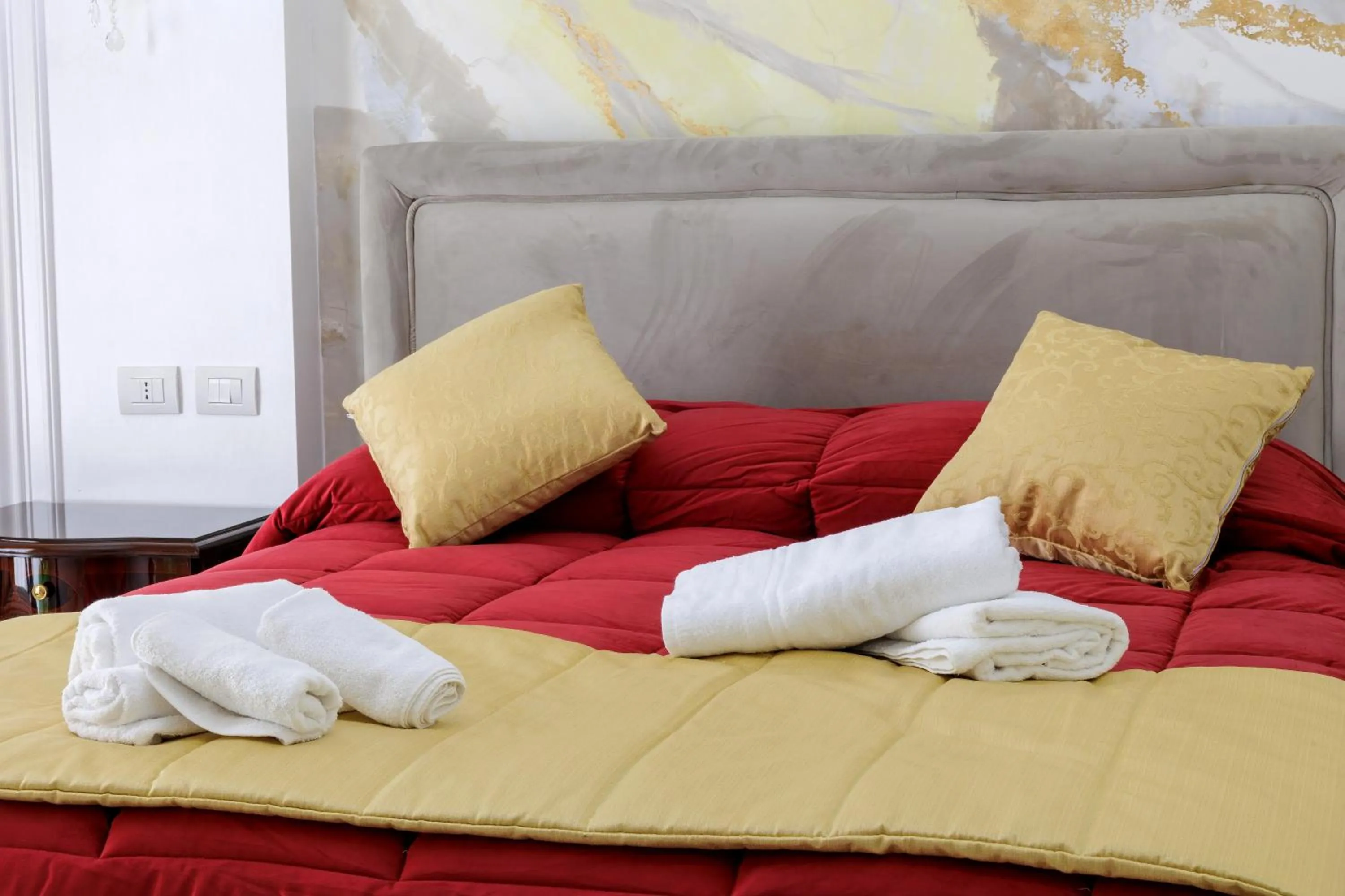 Bedroom, Bed in REDDIMUS Guest House