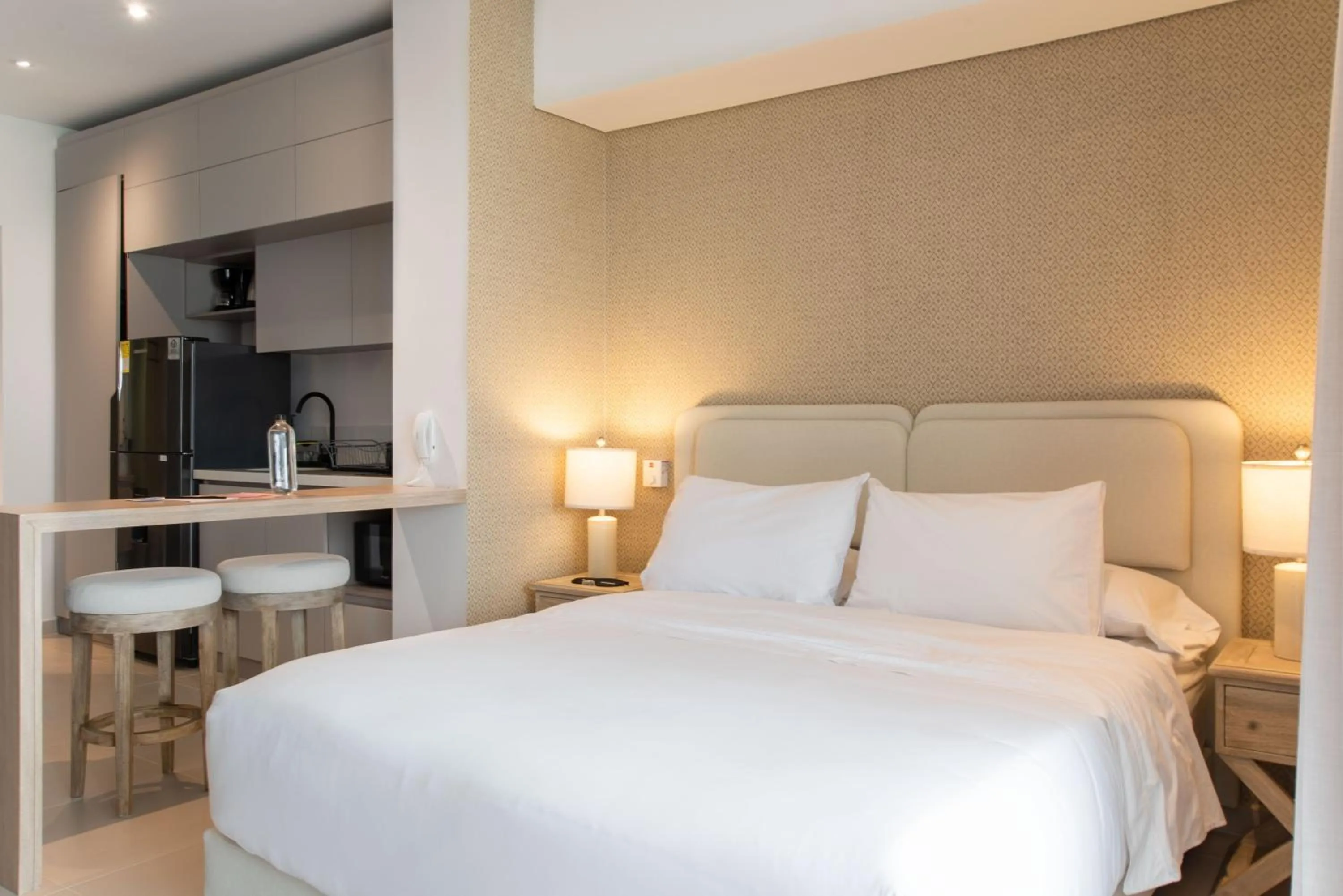 Bedroom, Bed in Wynwood Cartagena Beach