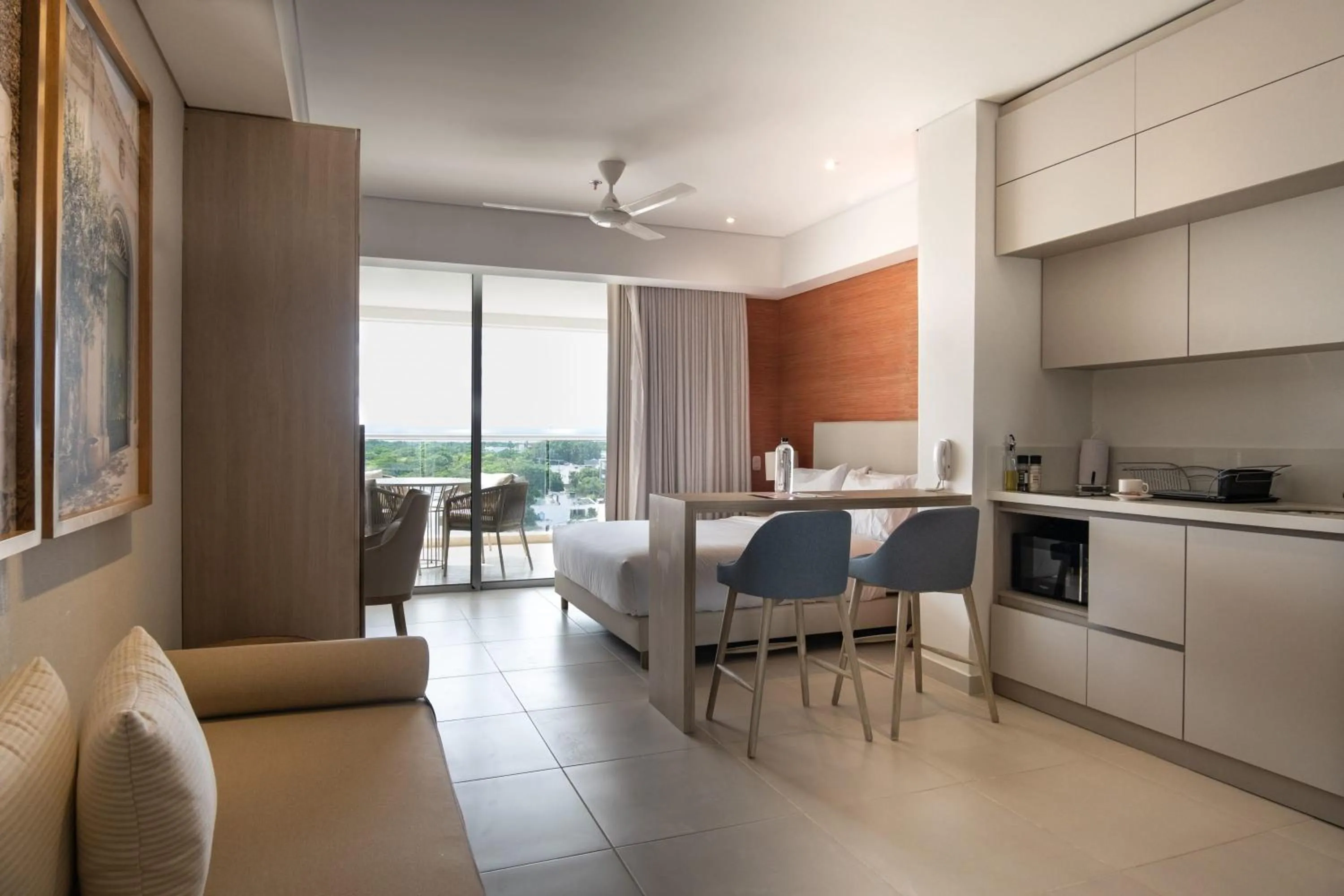 Living room, Bed in Wynwood Cartagena Beach