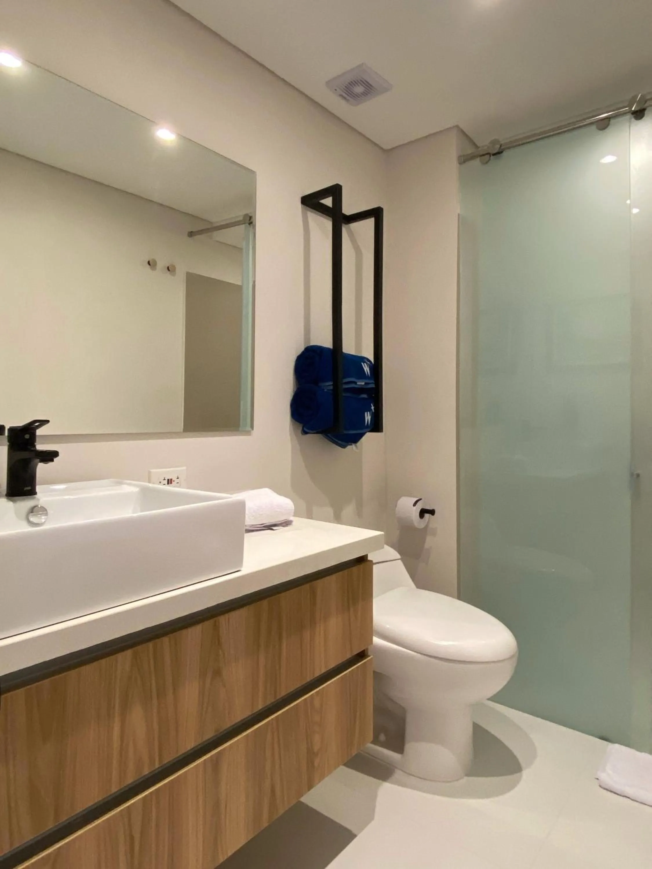 Bathroom in Wynwood Cartagena Beach