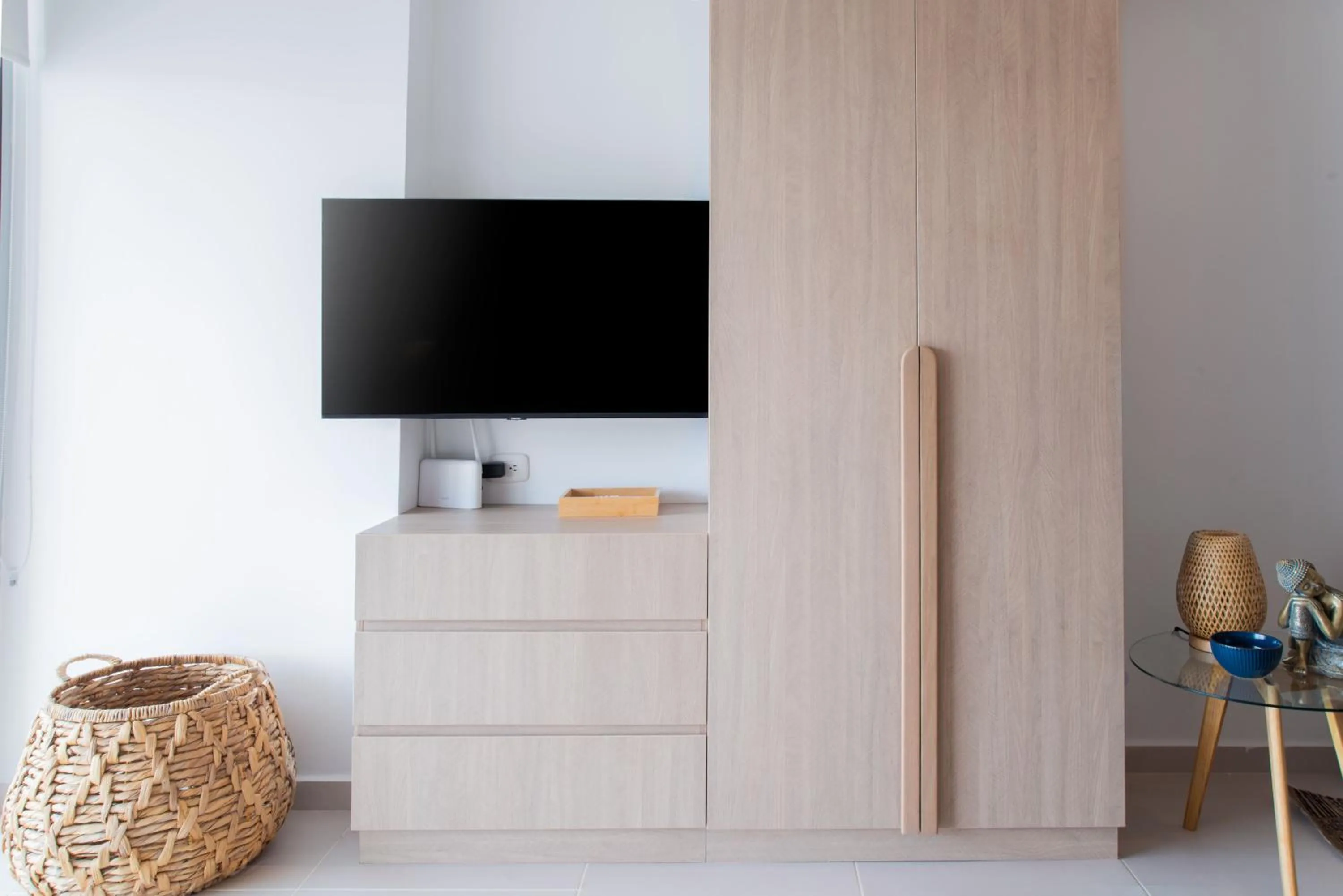 Communal lounge/ TV room in Wynwood Cartagena Beach