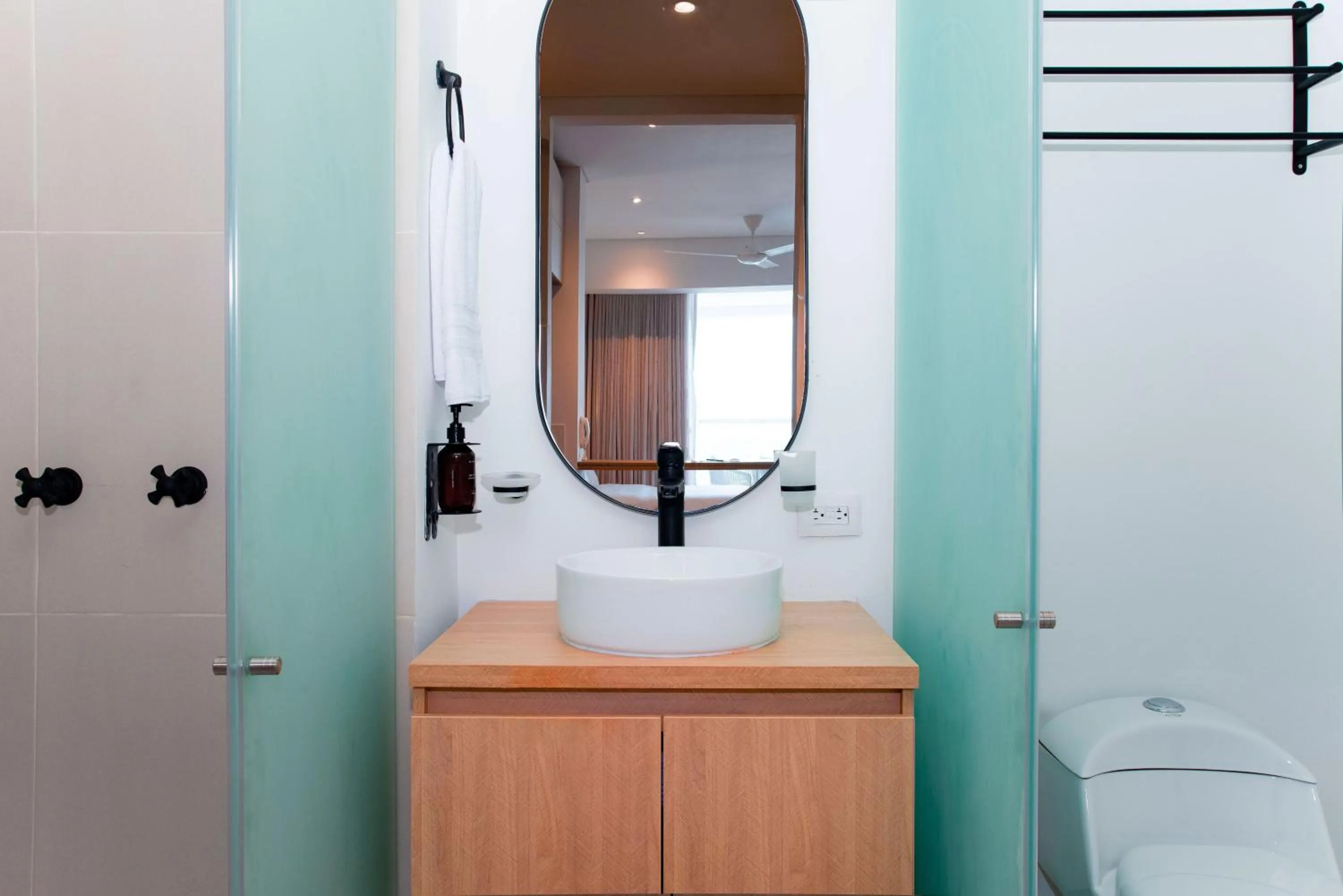 Bathroom in Wynwood Cartagena Beach