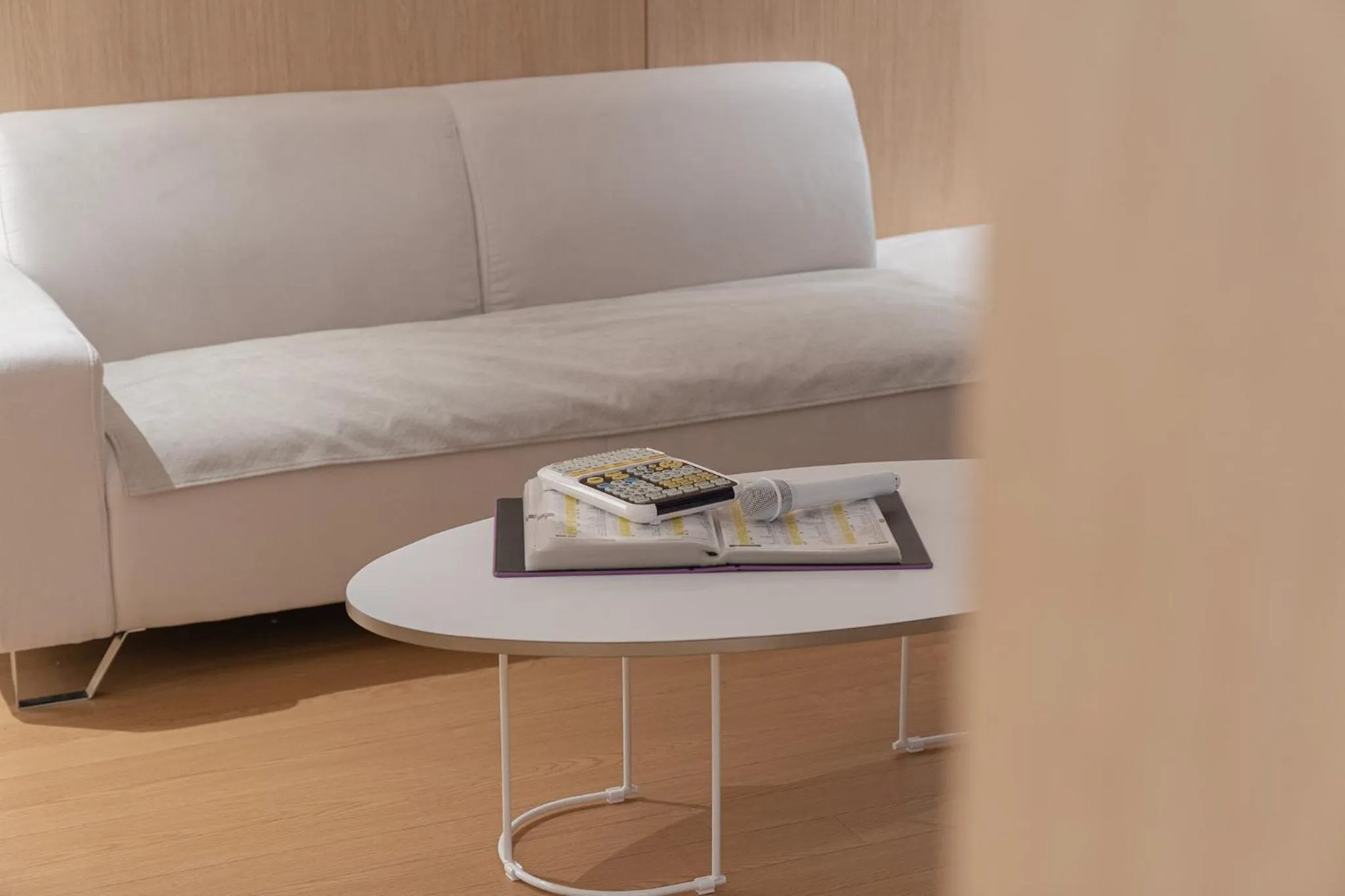 Photo of the whole room, Bed in Siheung Brown Dot Jeongwang