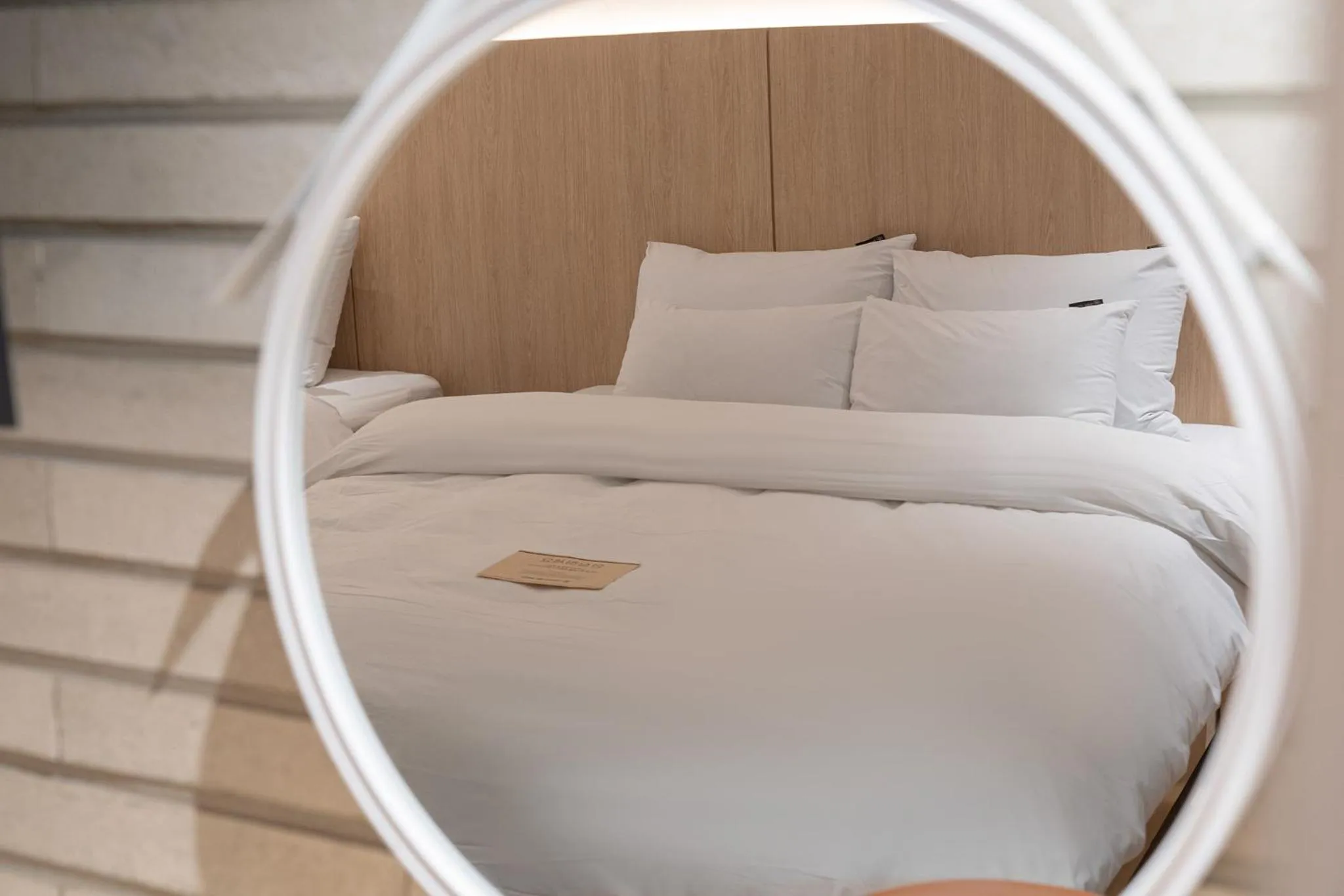 Bed in Siheung Brown Dot Jeongwang