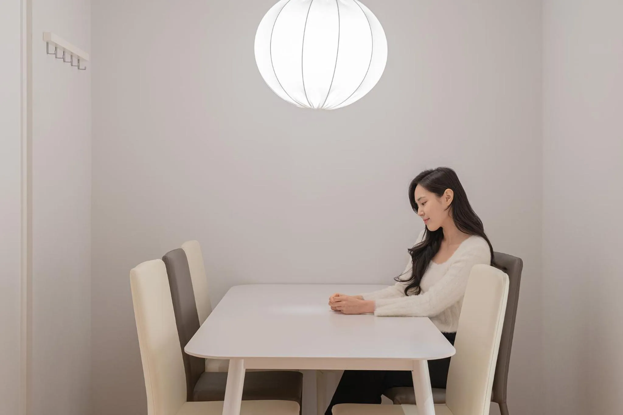 People in Siheung Brown Dot Jeongwang