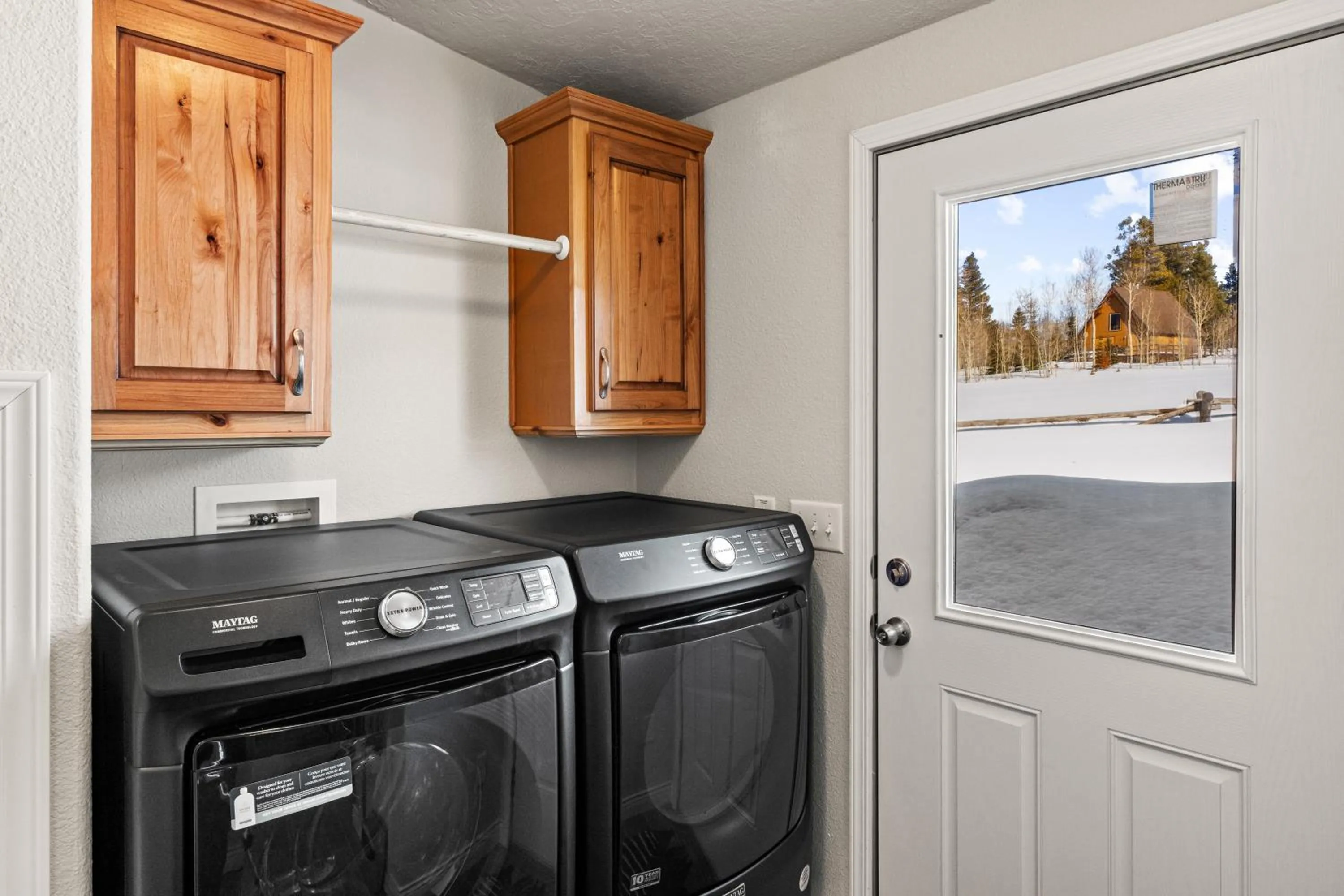washing machine in Hidden Pines