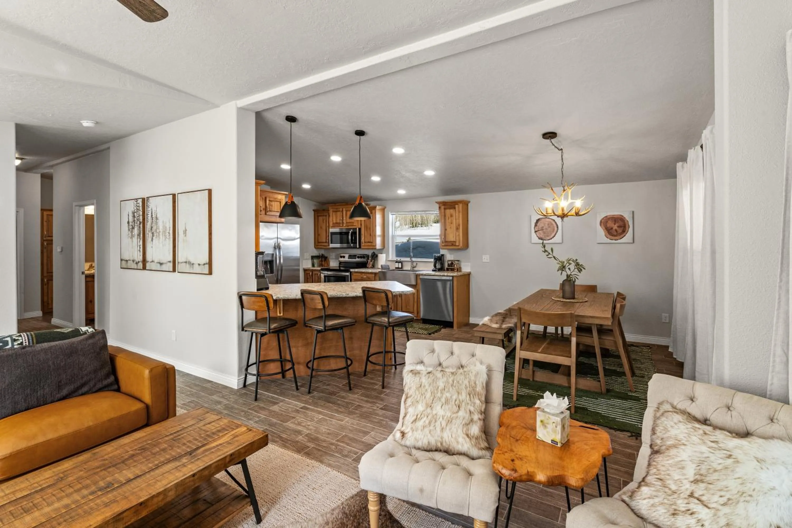 Kitchen or kitchenette in Hidden Pines