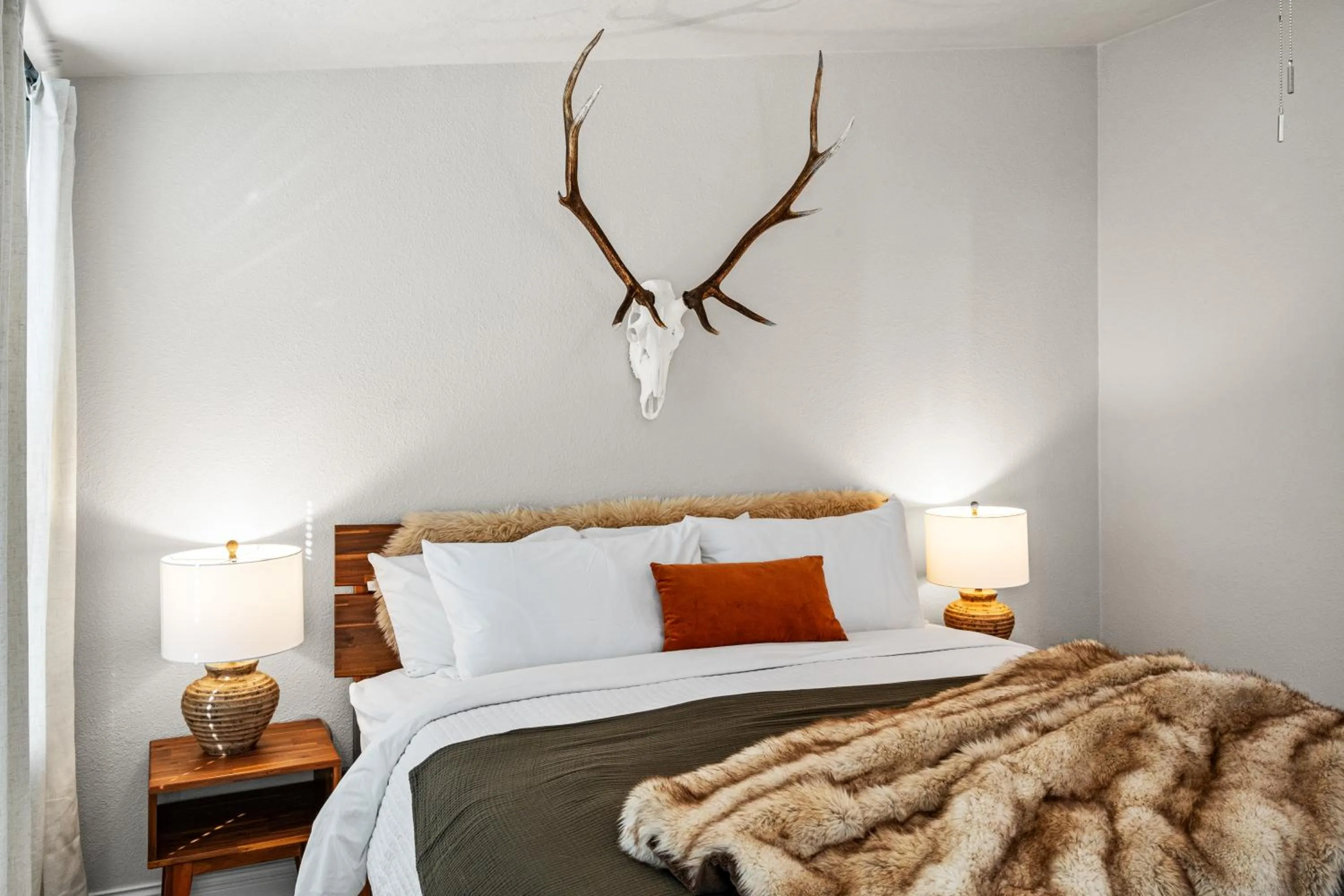Bed in Hidden Pines
