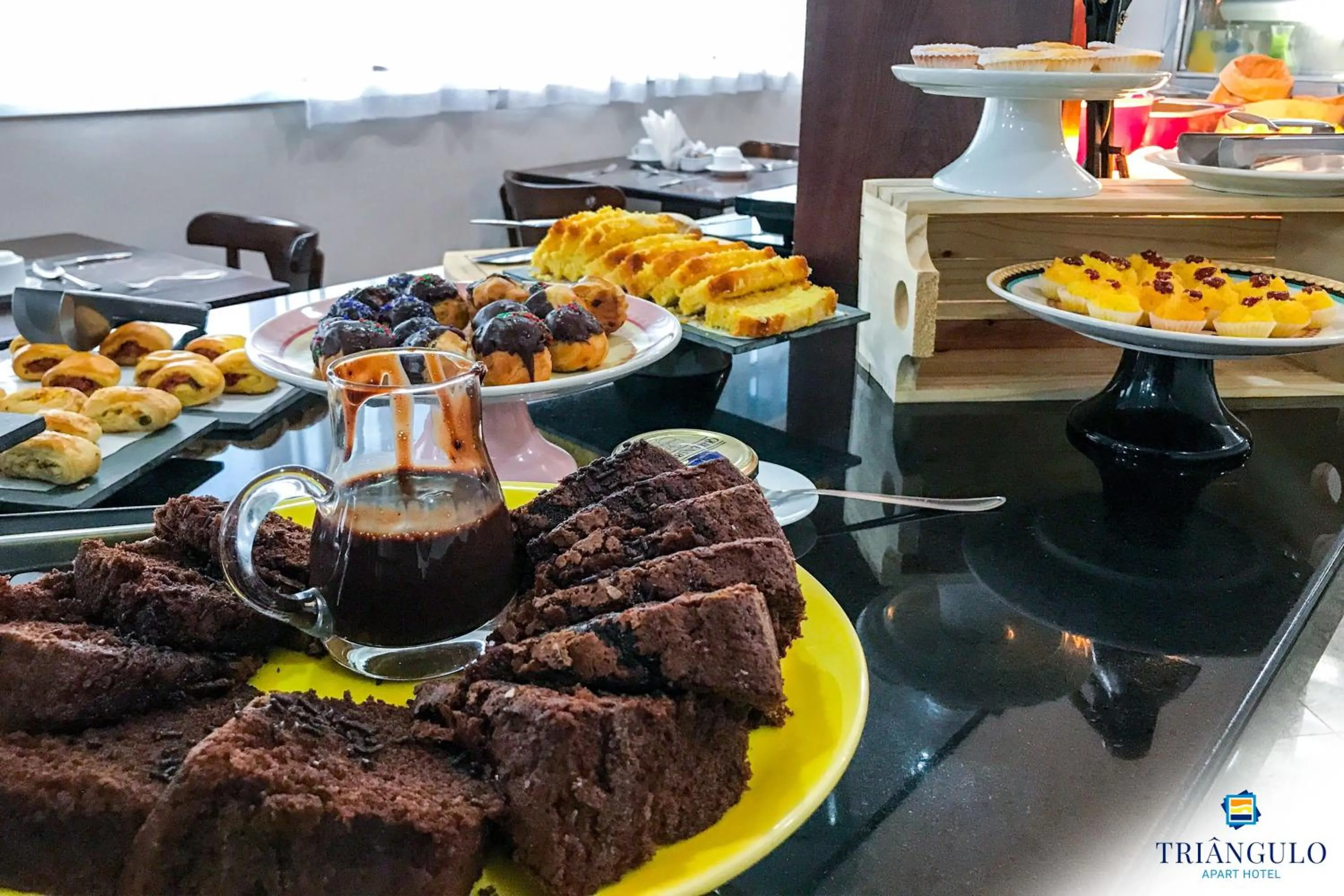 Breakfast in Triângulo Apart Hotel