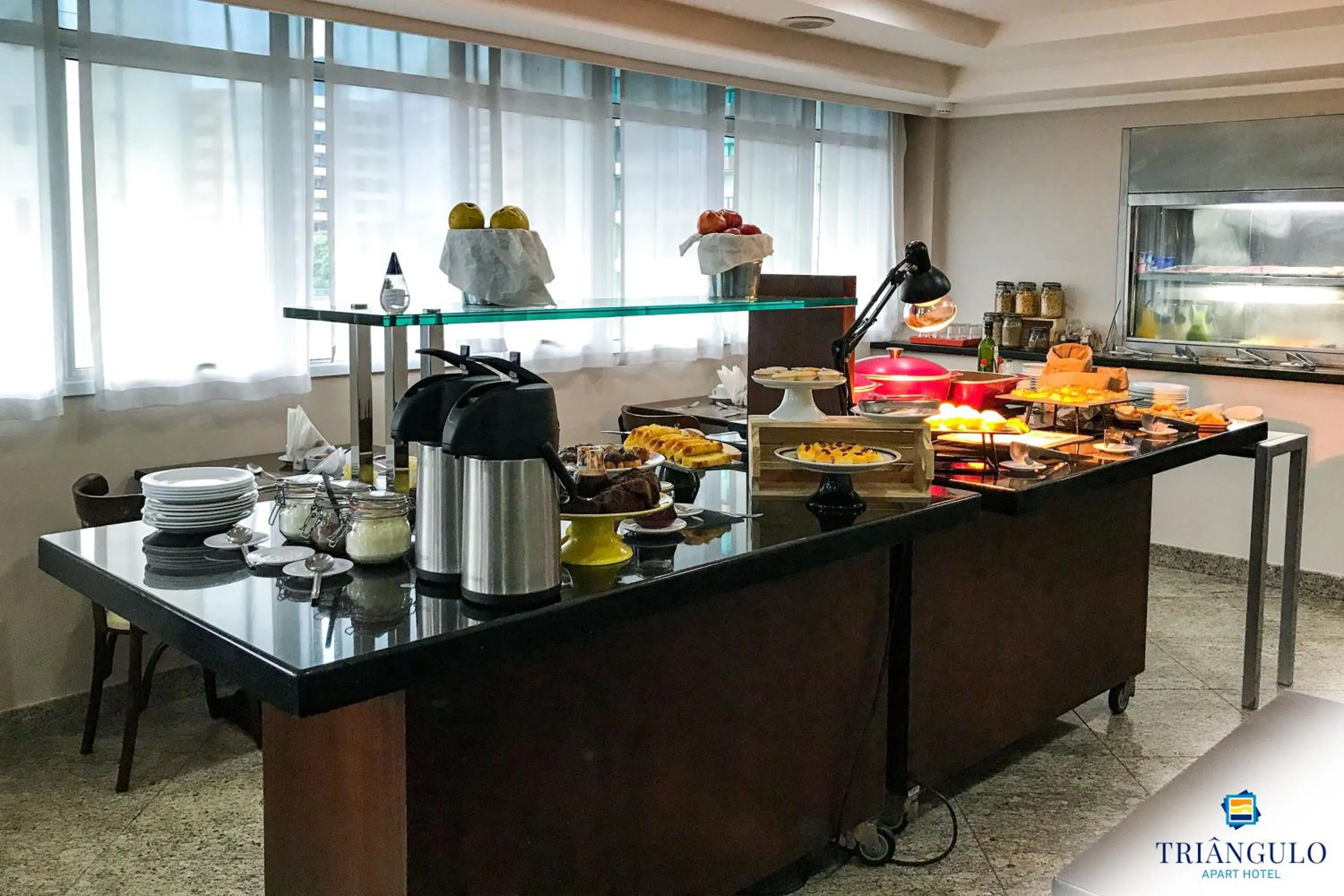 Restaurant/places to eat in Triângulo Apart Hotel