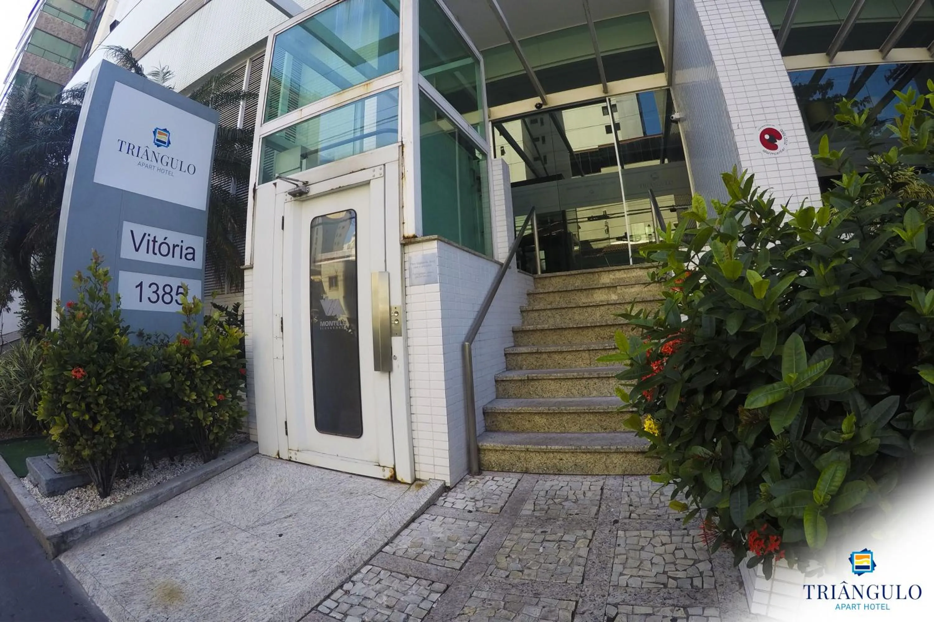 Facade/entrance in Triângulo Apart Hotel