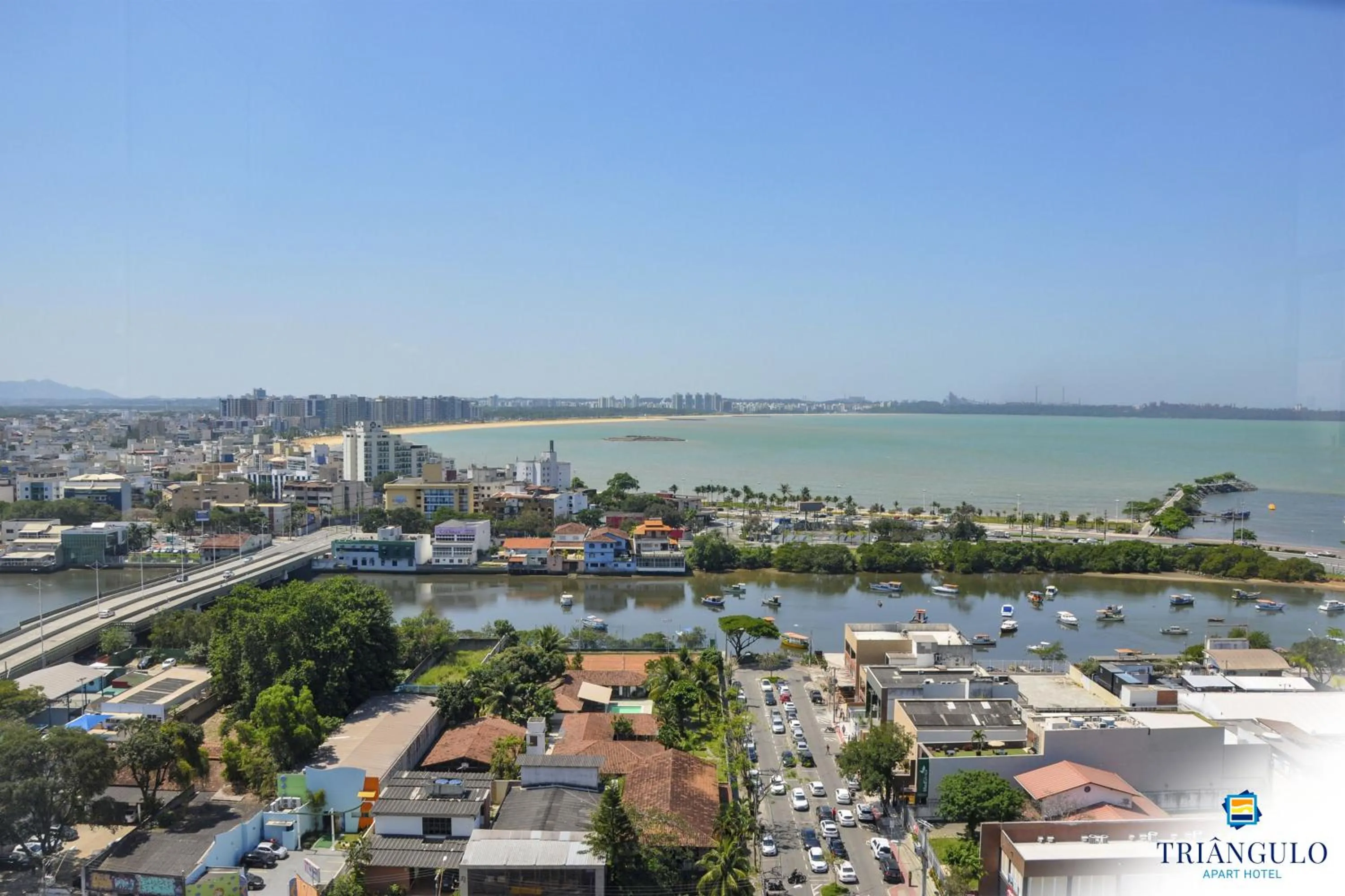 Beach in Triângulo Apart Hotel
