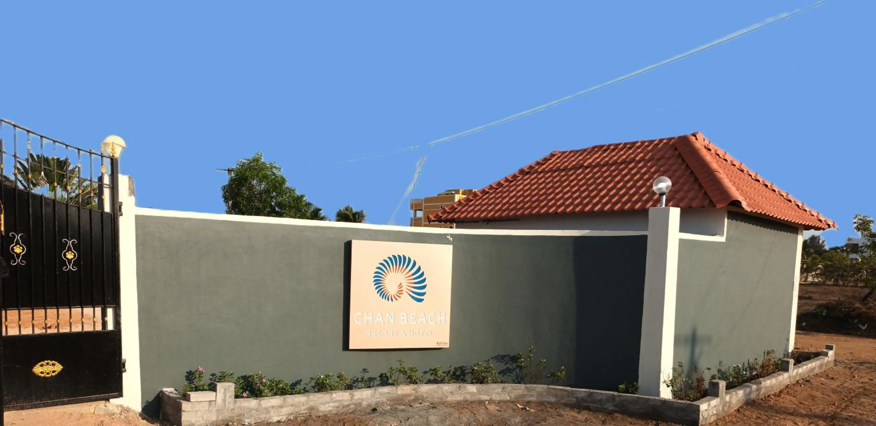 Property building in Chan Beach Resort & Hotel