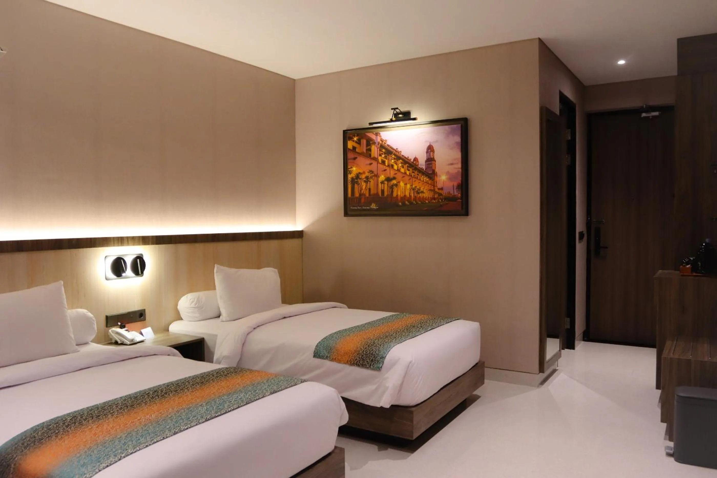 Bed in Eno Front One Hotel Semarang