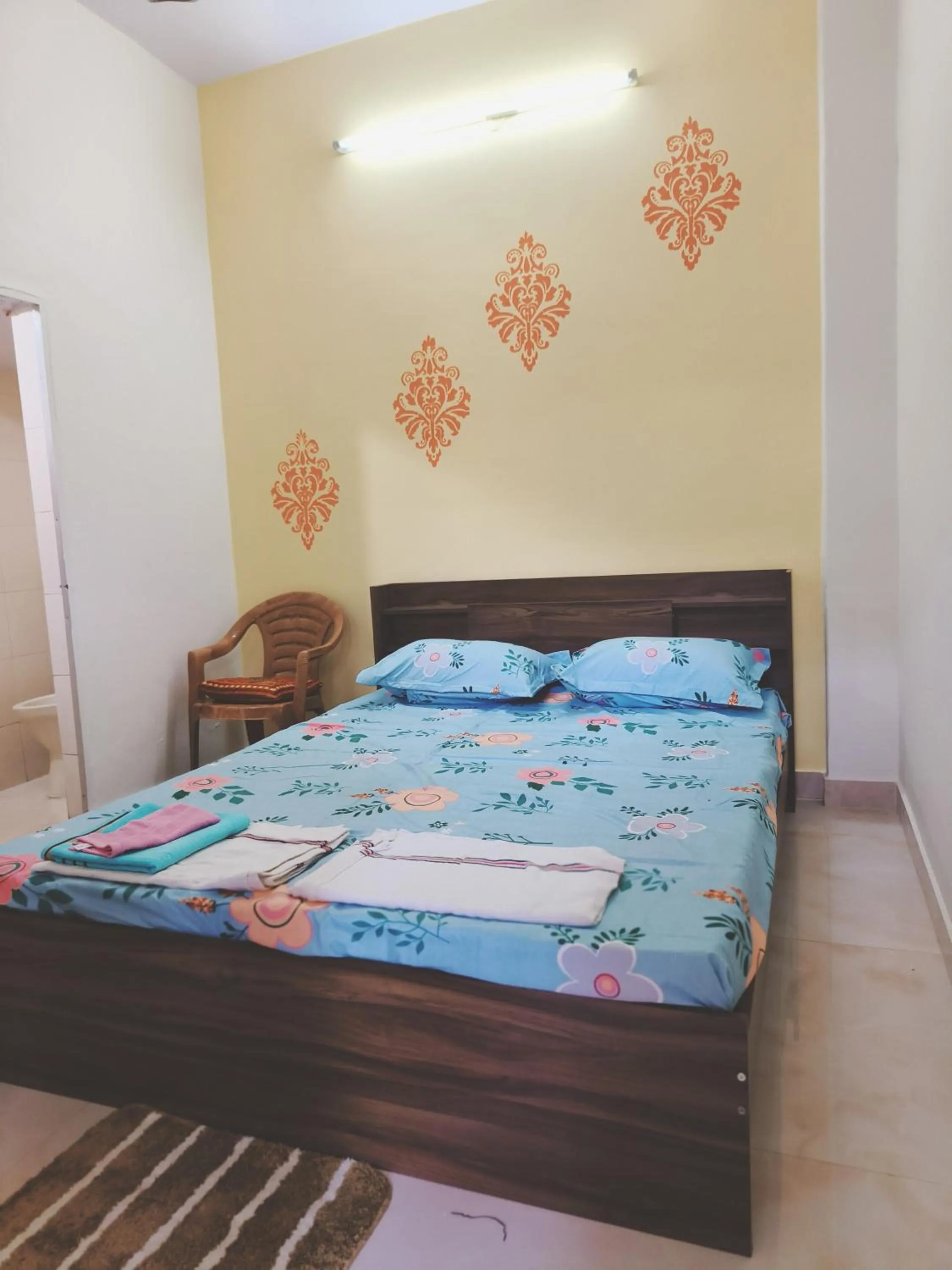 Bed in Homestay Urmil Basant