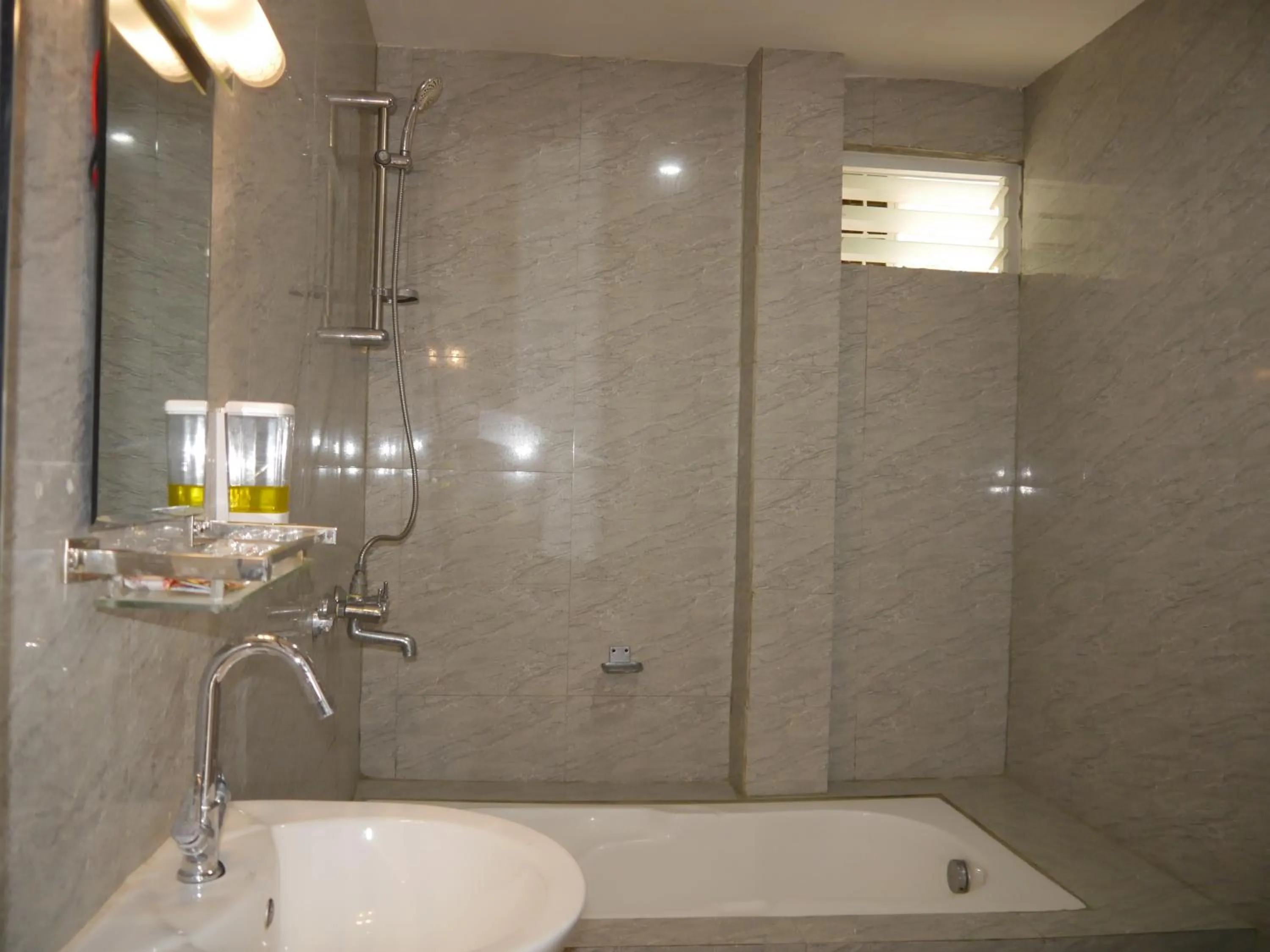Superior Double Room - single occupancy in Hotel JUJU