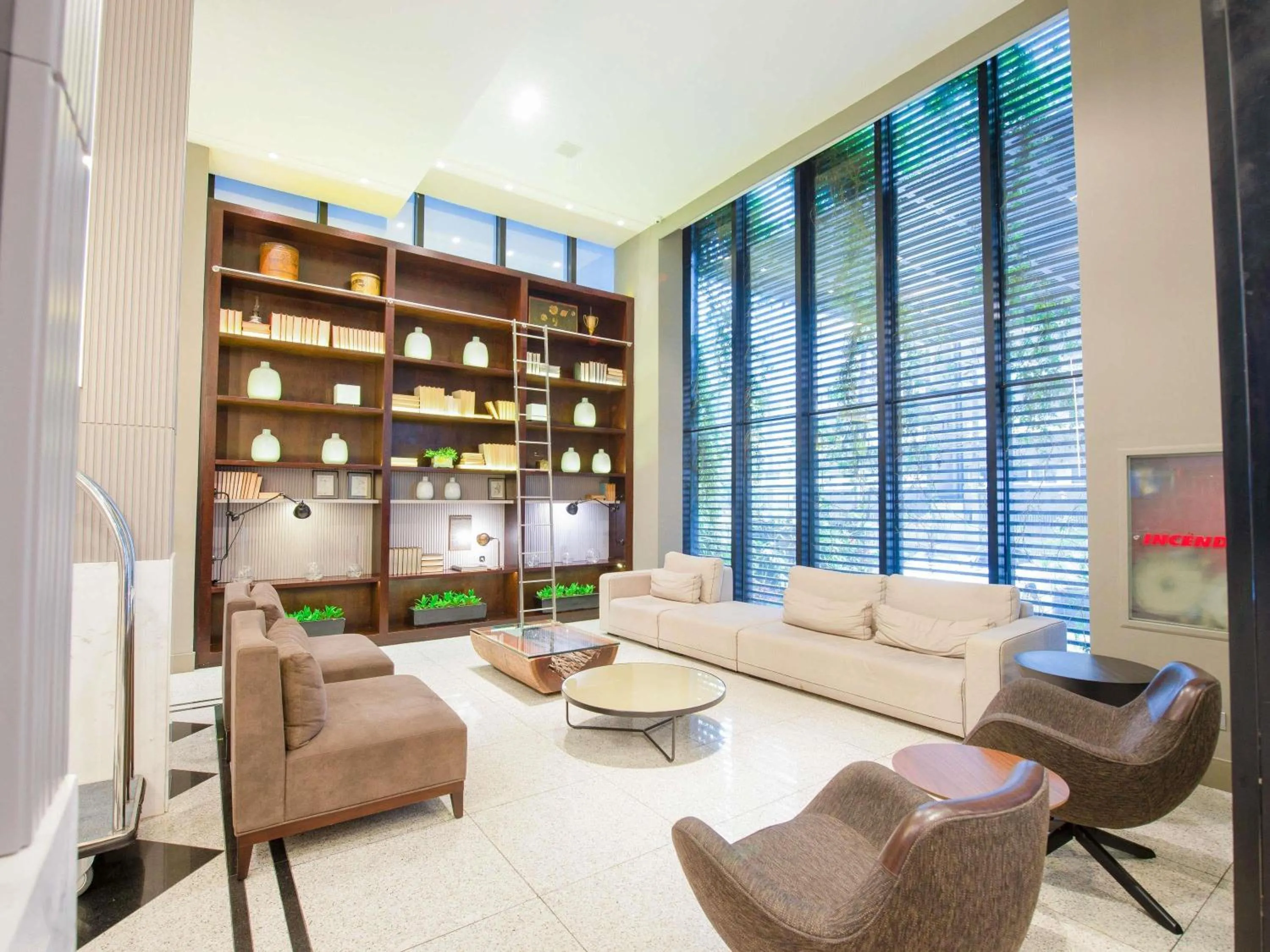 Property building in Mercure Curitiba Batel