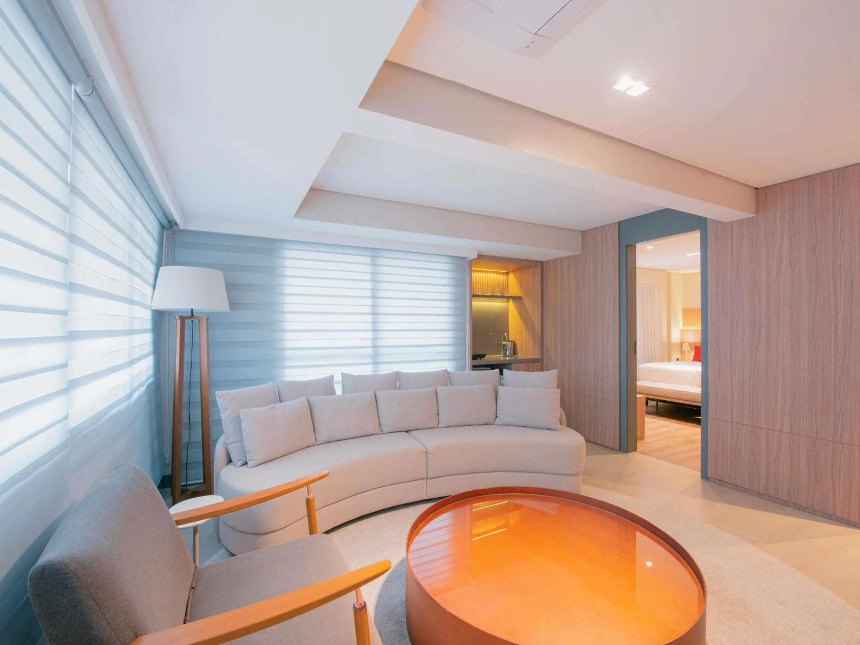 Bedroom, Bed in Mercure Curitiba Batel