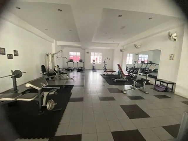 Fitness centre/facilities in The Comfy Stay