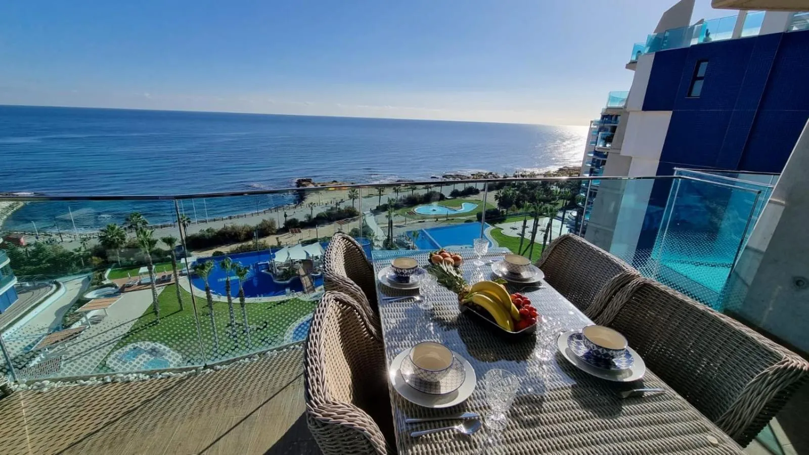 Sea view in Sea Senses by Elvira Home, Sea View, AQ-114