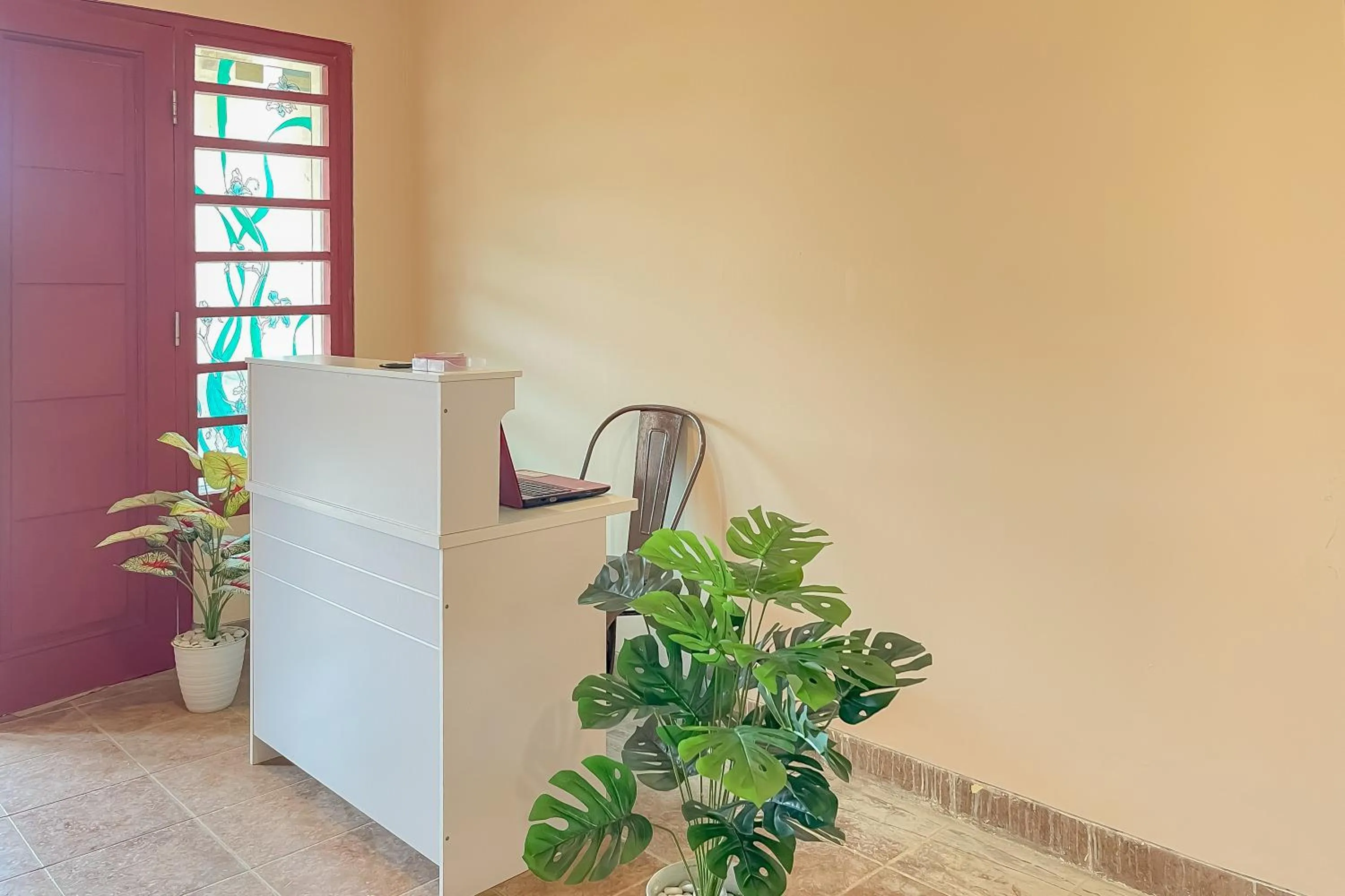 Urbanview Hotel Sany Cirebon