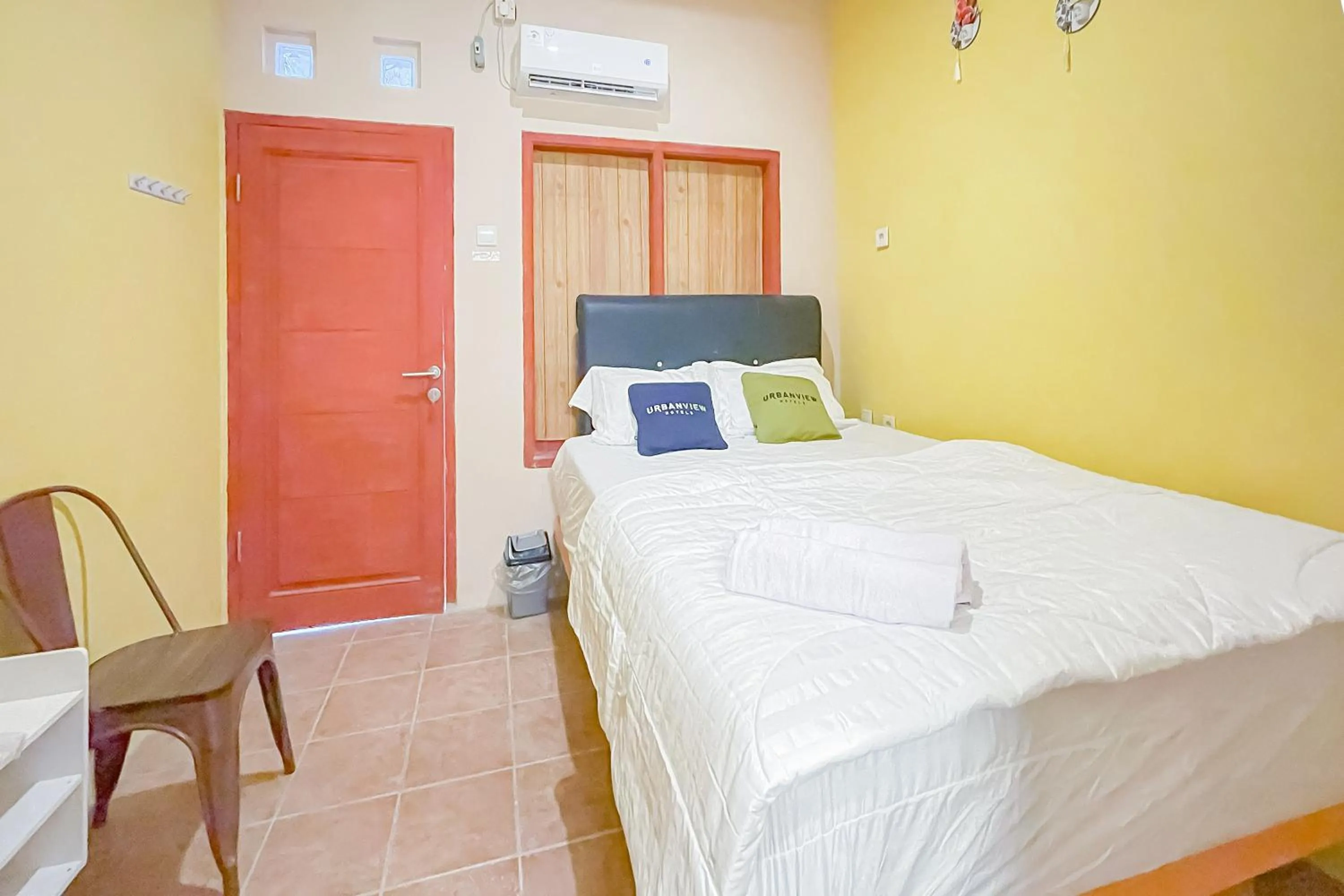 Urbanview Hotel Sany Cirebon