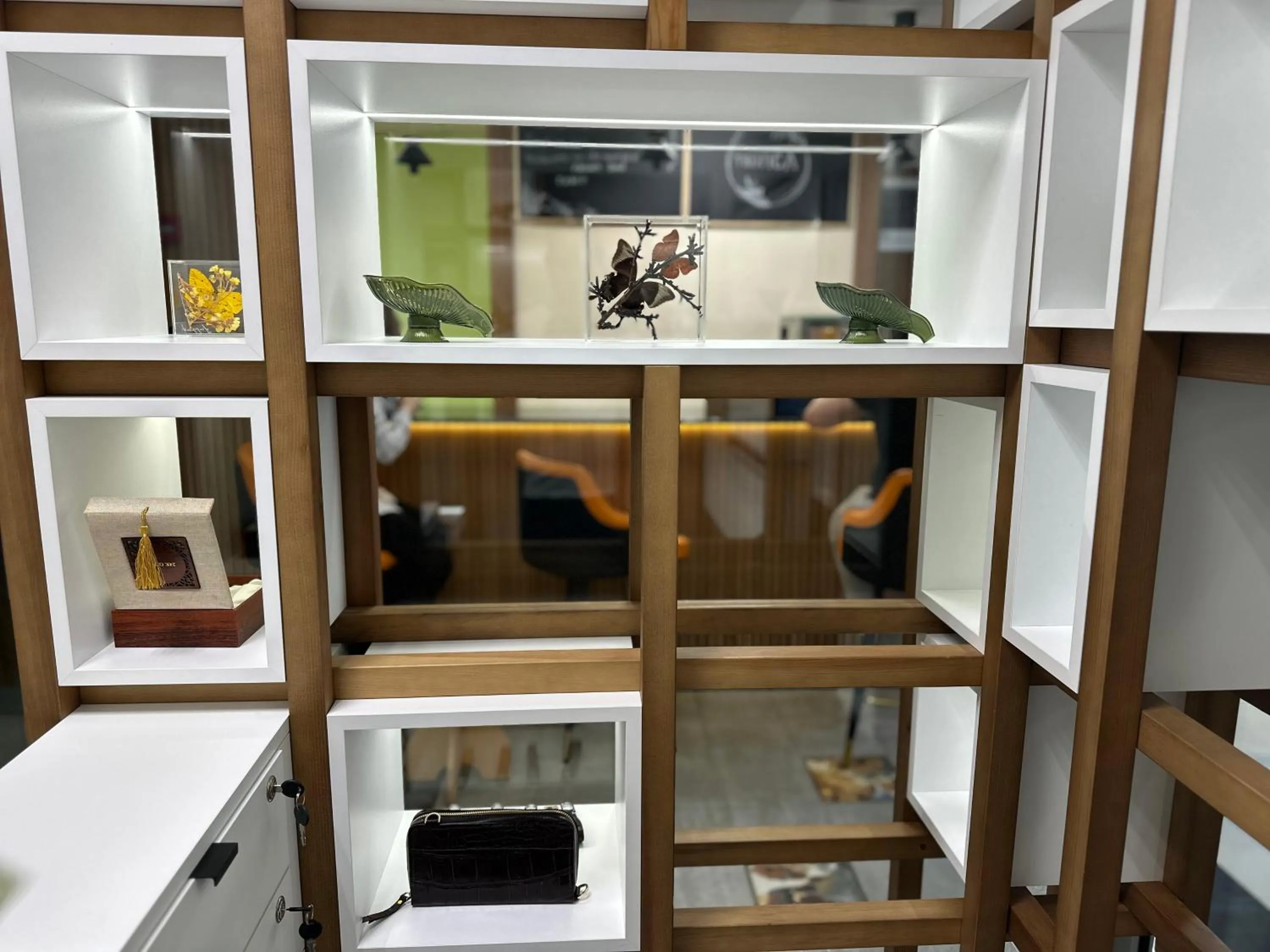 On-site shops in Tropica Inn Hotel