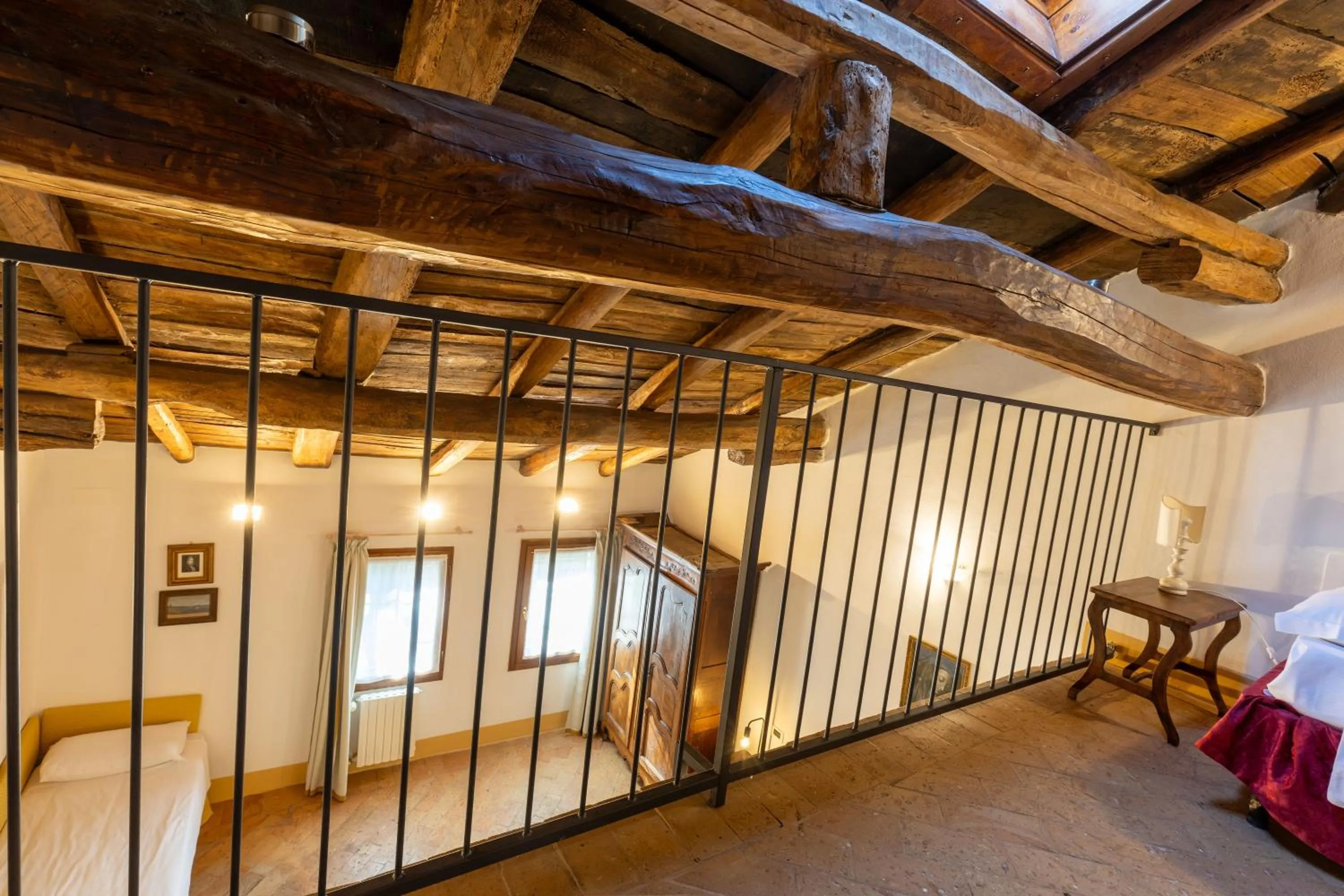 Bed in BolognaRoomscom - Ca' Palazzo