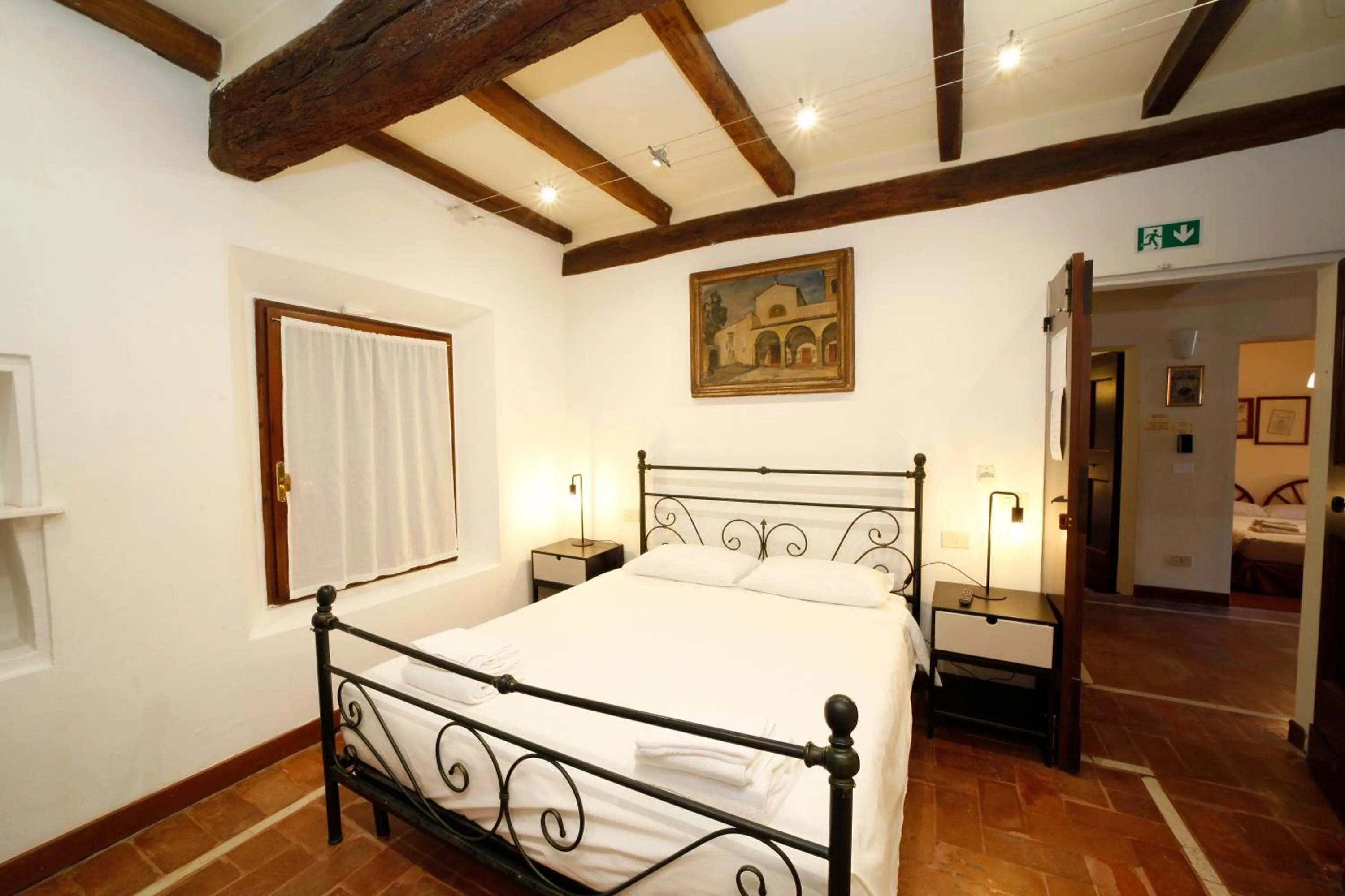 Bed in BolognaRoomscom - Ca' Palazzo