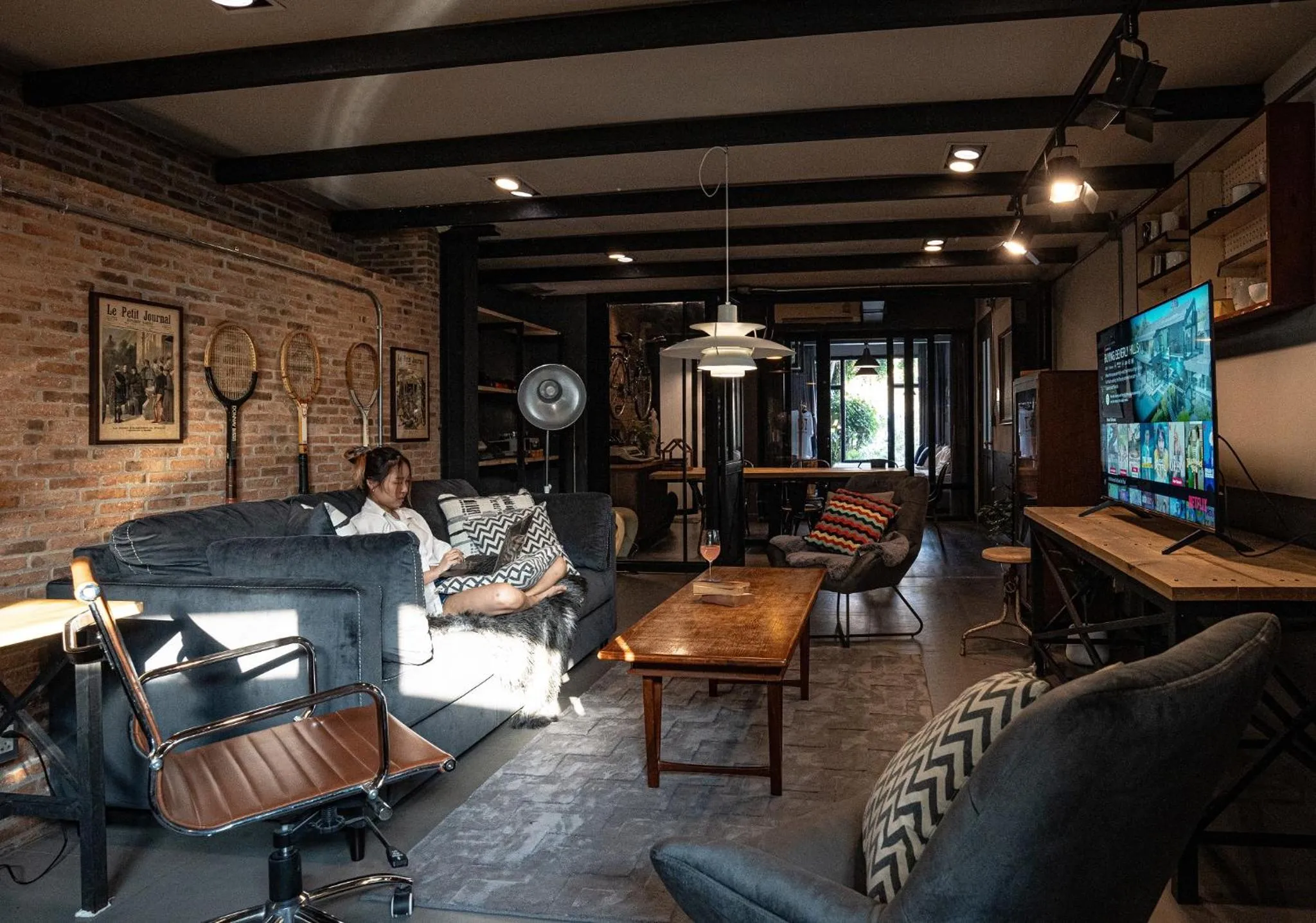 Living room in Pyur Otel by Ombra House