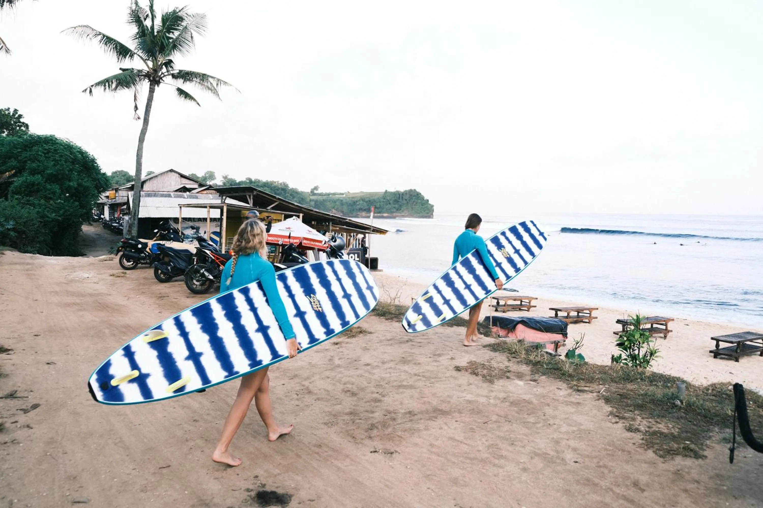 Beach in Olo Surf Nature