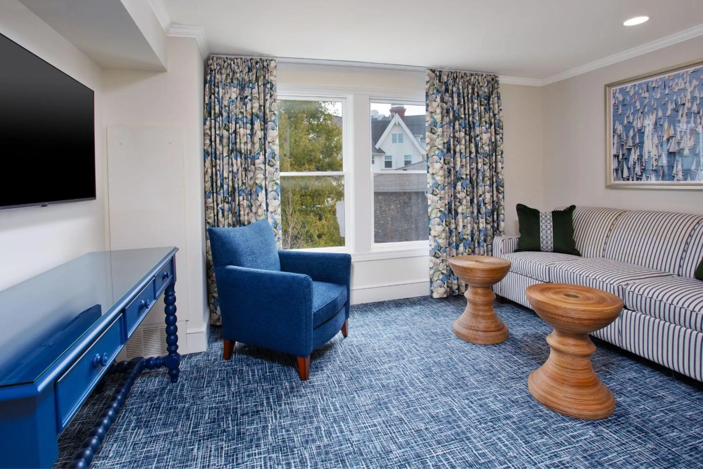 Seating area in The Inn at Stonecliffe