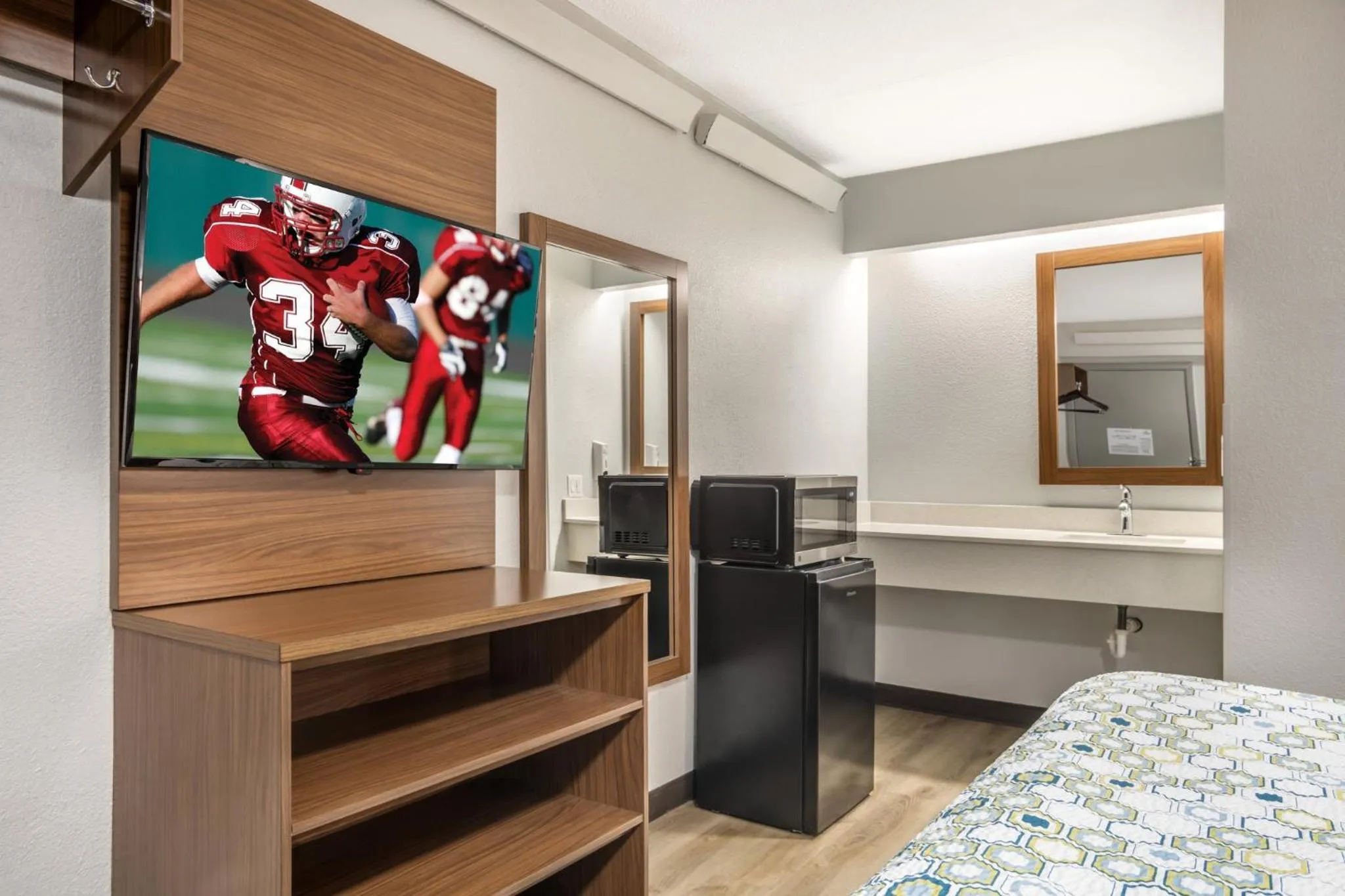 Photo of the whole room, Bed in HomeTowne Studios by Red Roof Greenville