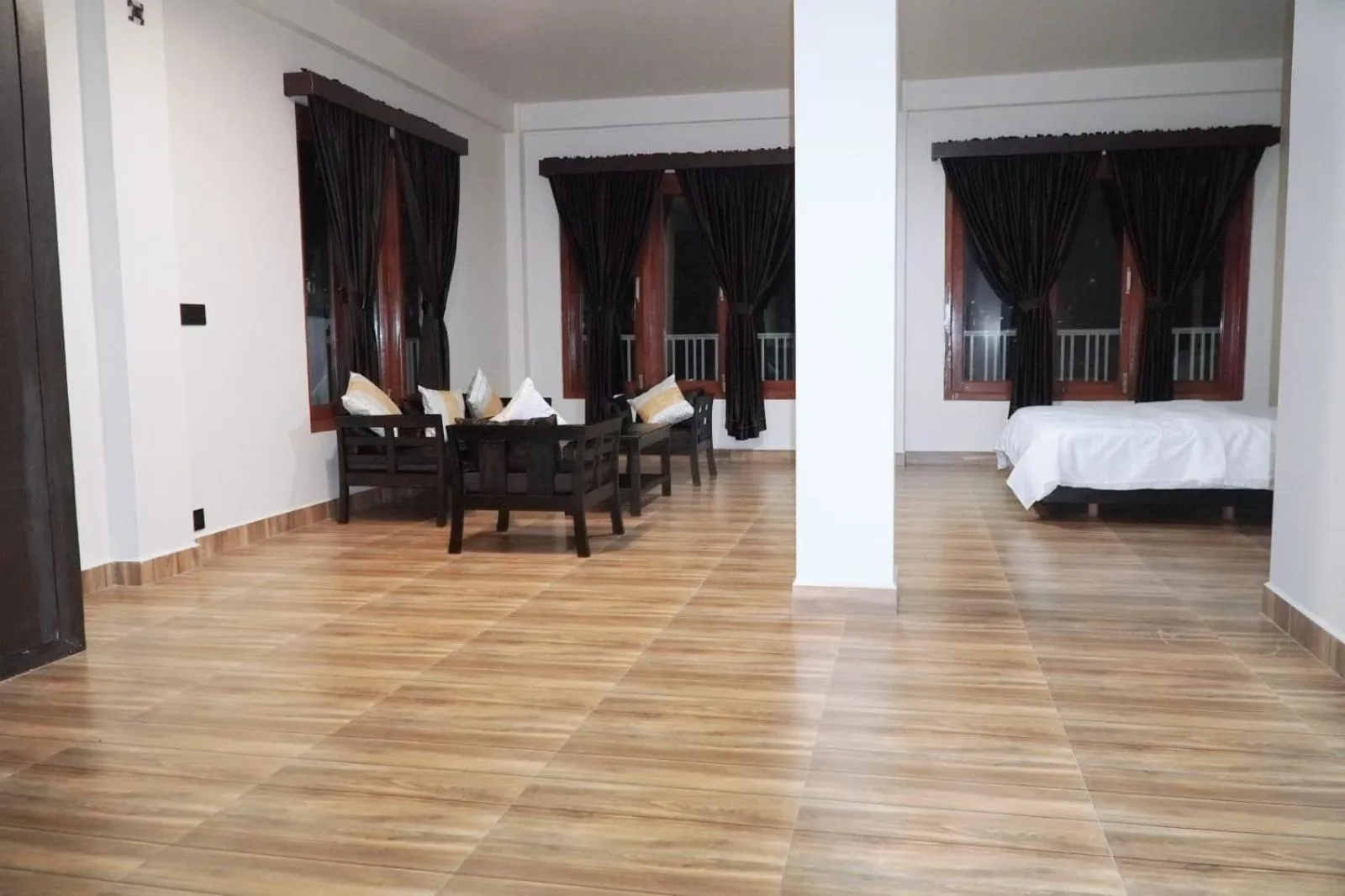 Swimming pool, Bed in ROYALTY GLOBAL HOMESTAY