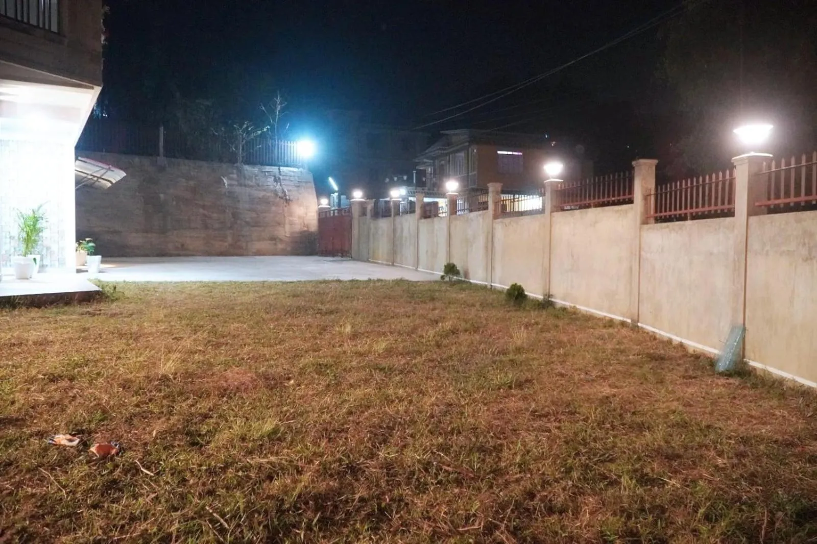 Property building in ROYALTY GLOBAL HOMESTAY