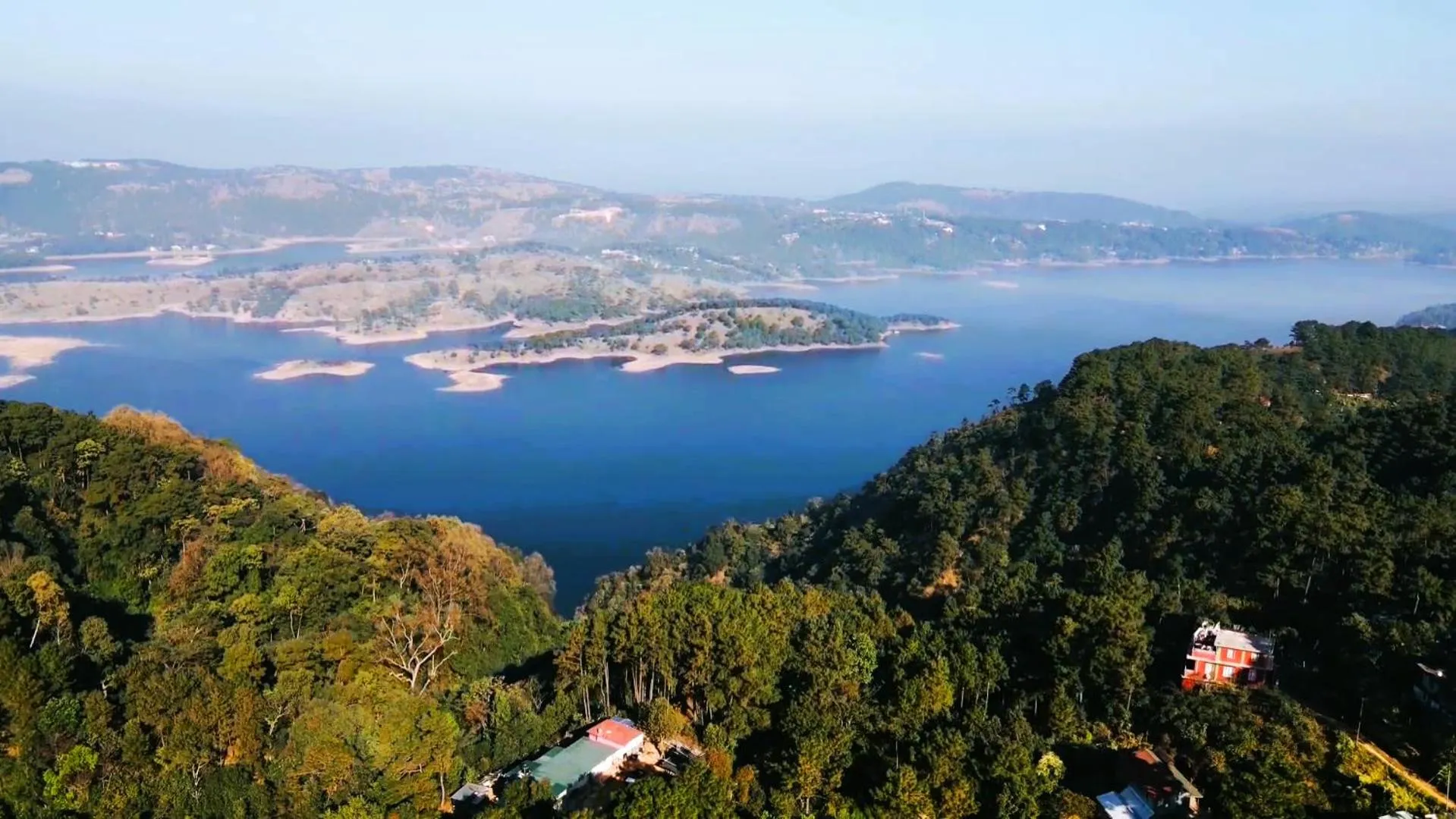 Property building in ROYALTY GLOBAL HOMESTAY