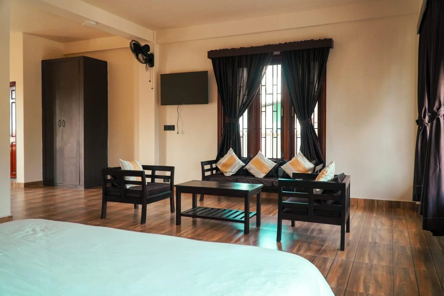 Photo of the whole room, Bed in ROYALTY GLOBAL HOMESTAY