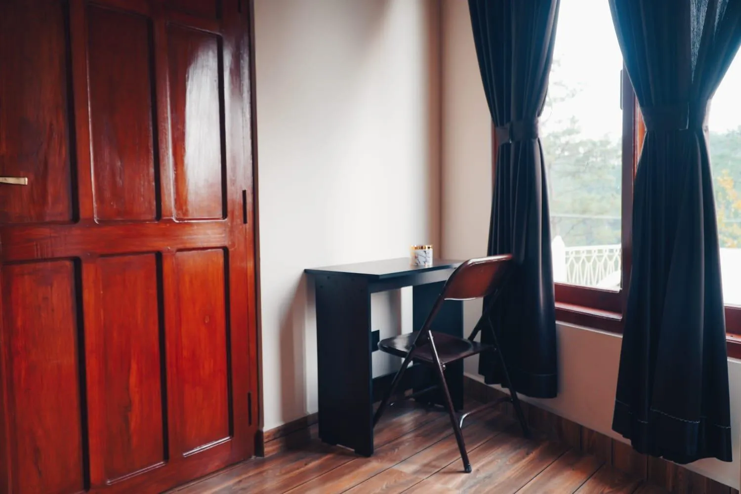 Photo of the whole room in ROYALTY GLOBAL HOMESTAY