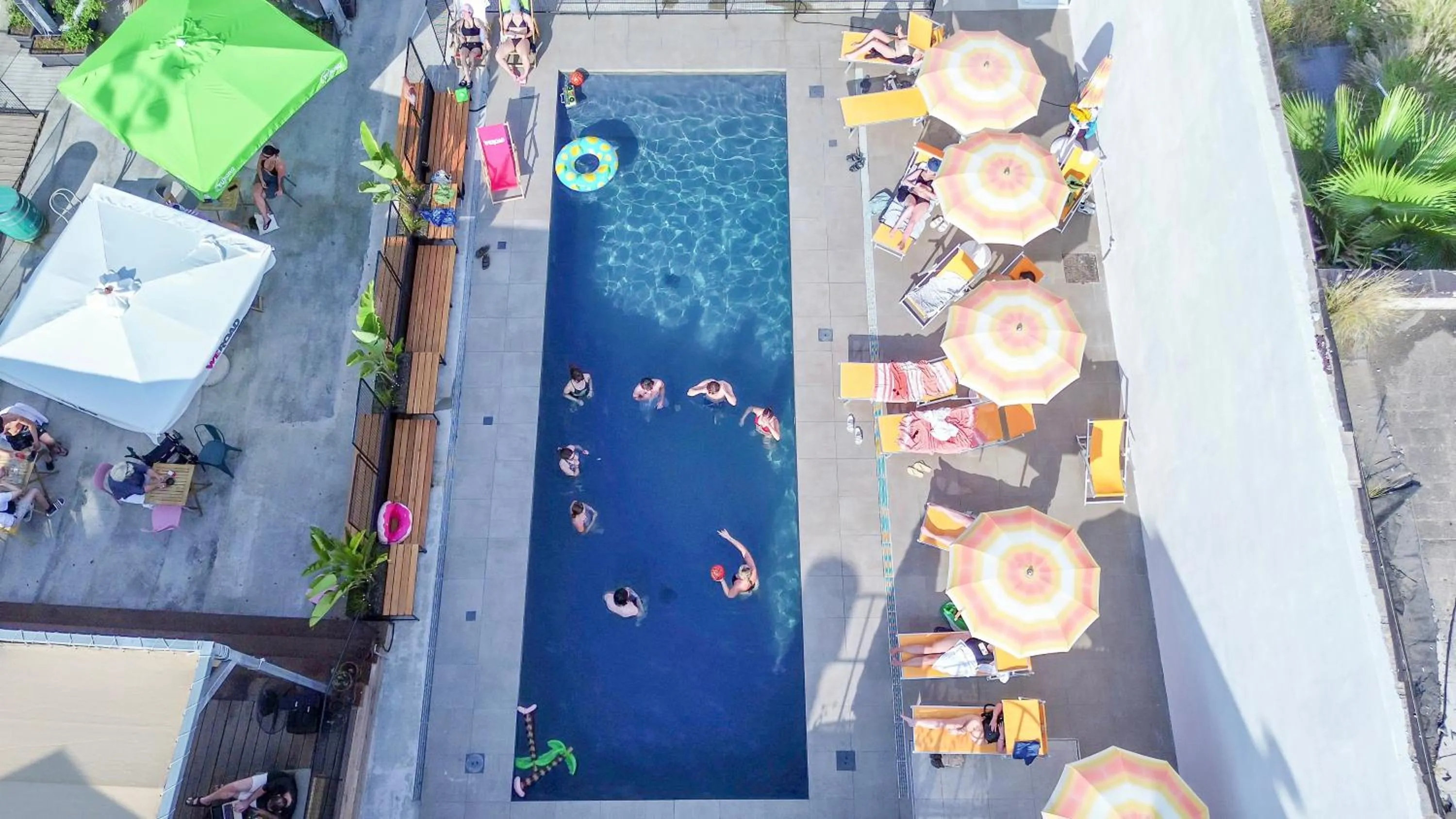 Swimming pool in Ostello Bello Palermo