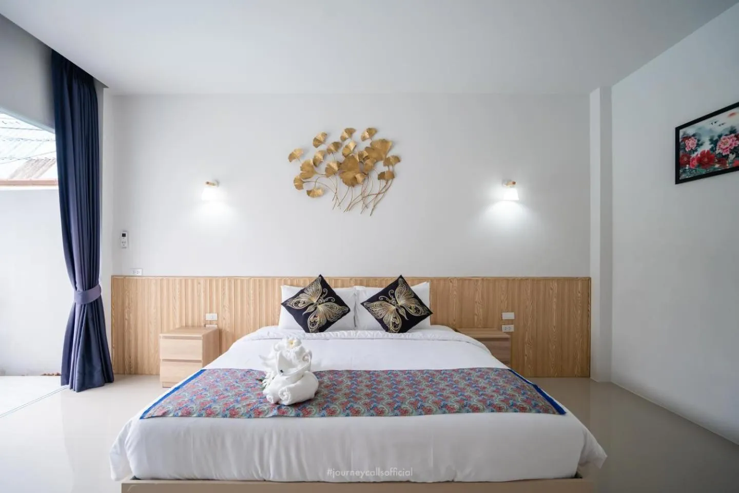 Bed in Sasi Pool Villa Phuket