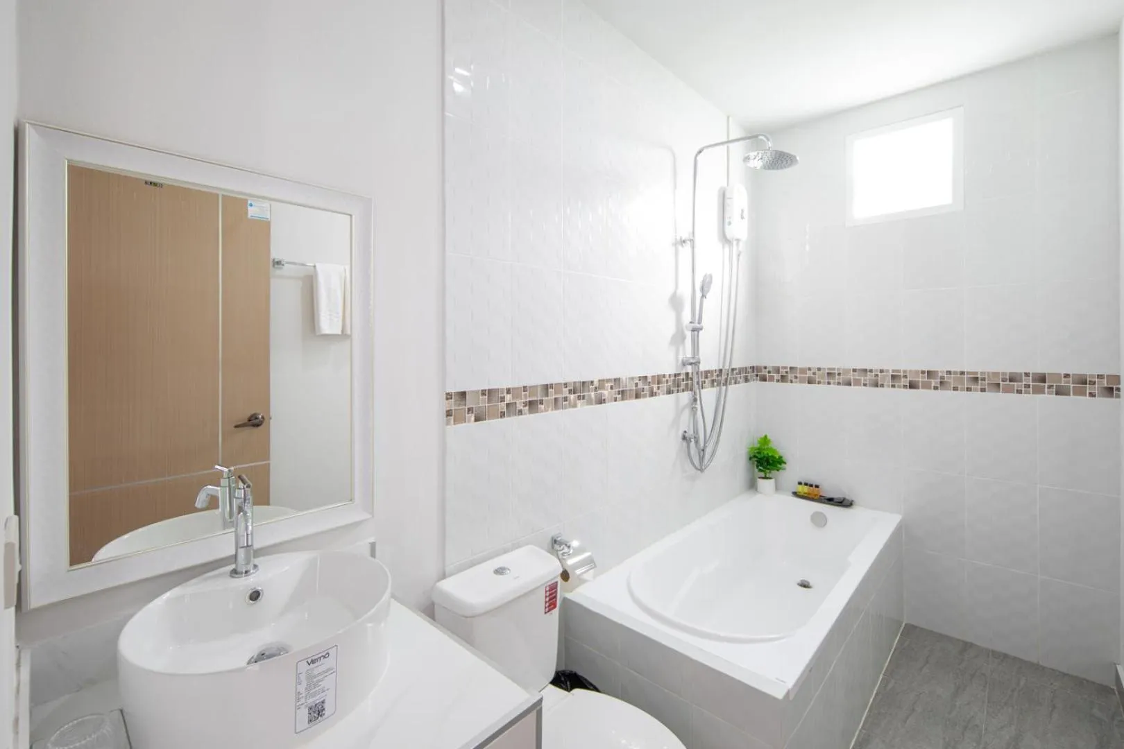 Shower in Sasi Pool Villa Phuket