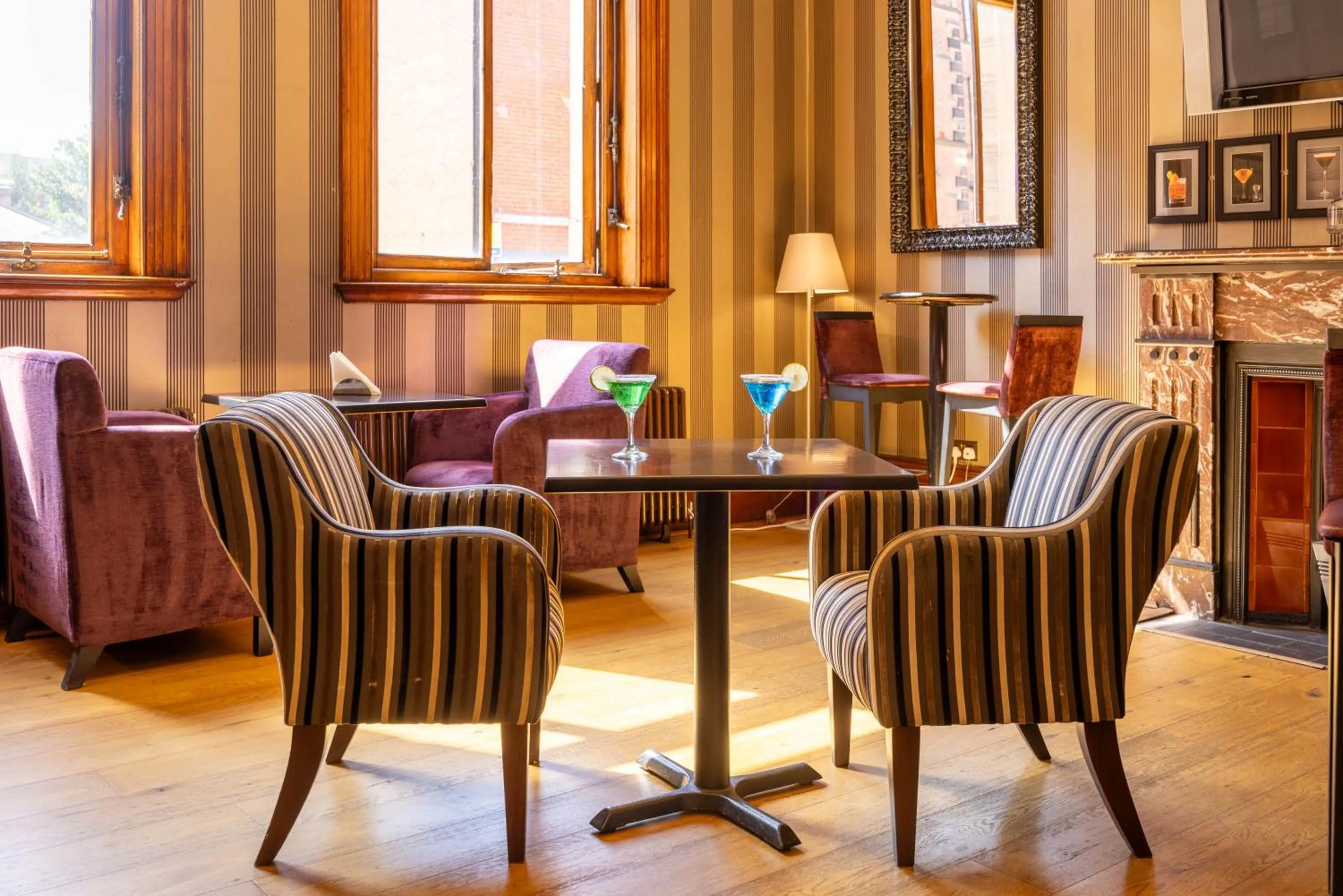 Lounge or bar in Cathedral Quarter Hotel - Derby