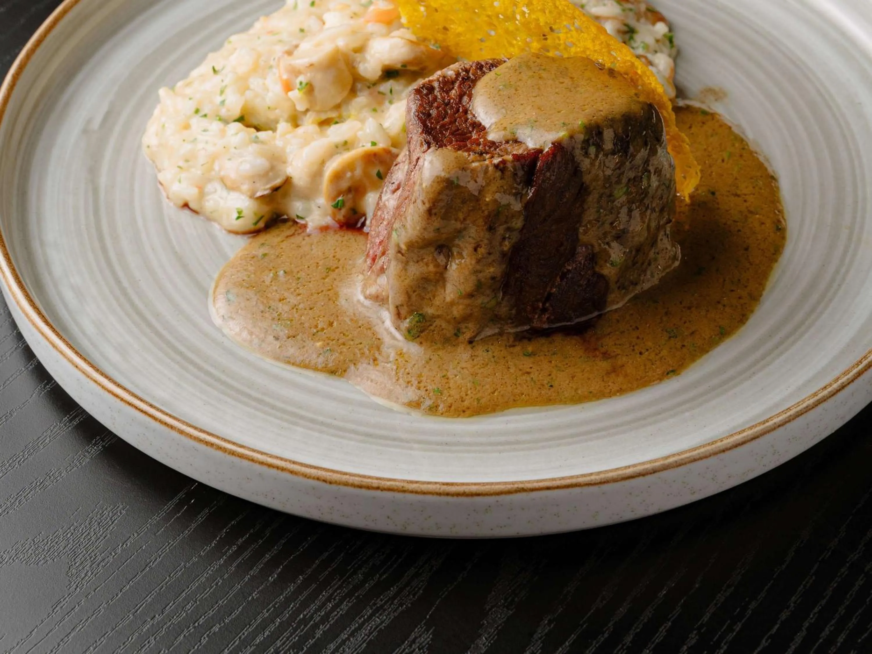 Restaurant/places to eat in Grand Mercure Sao Paulo Ibirapuera