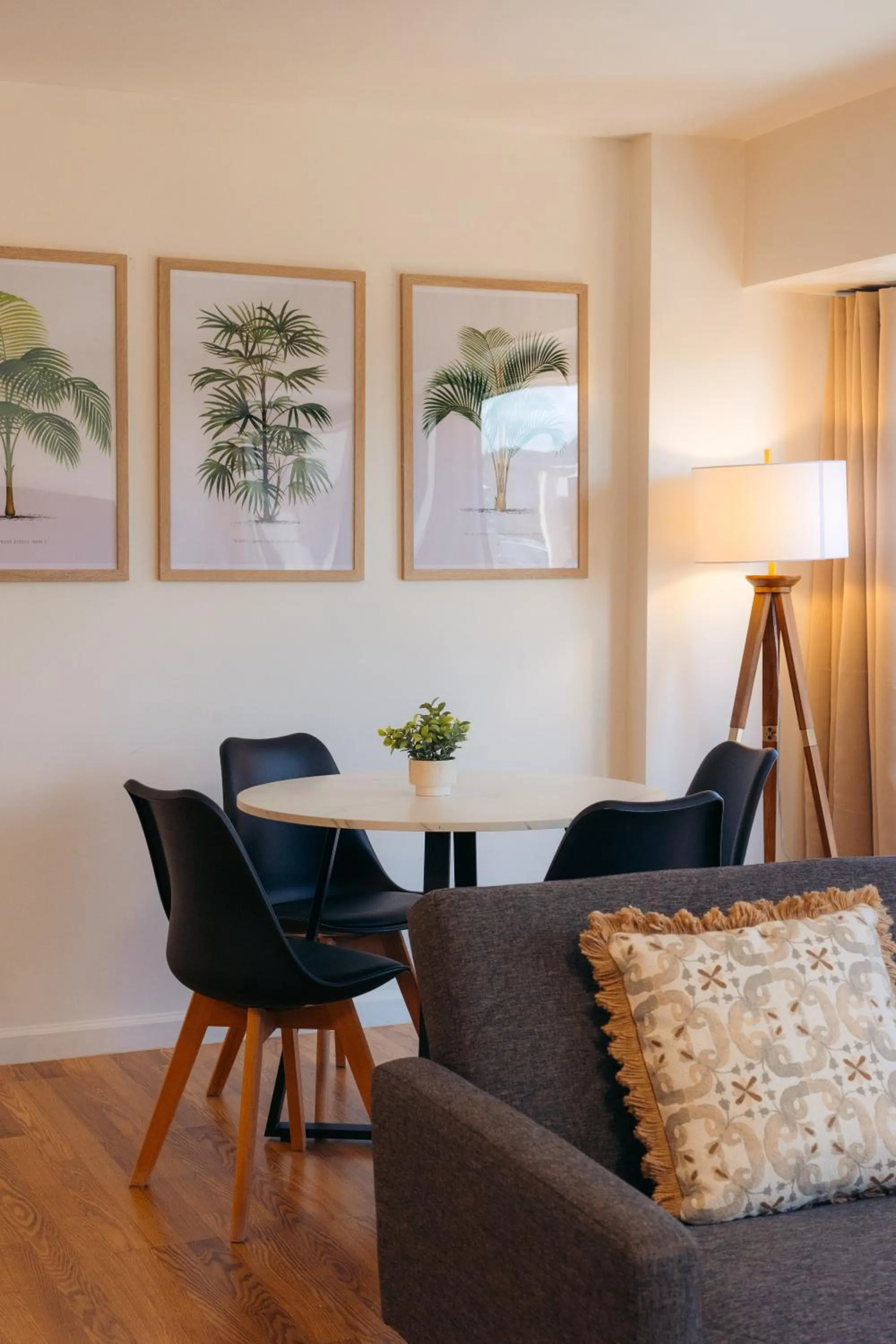 Living room in Bishop Suites at Executive Centre