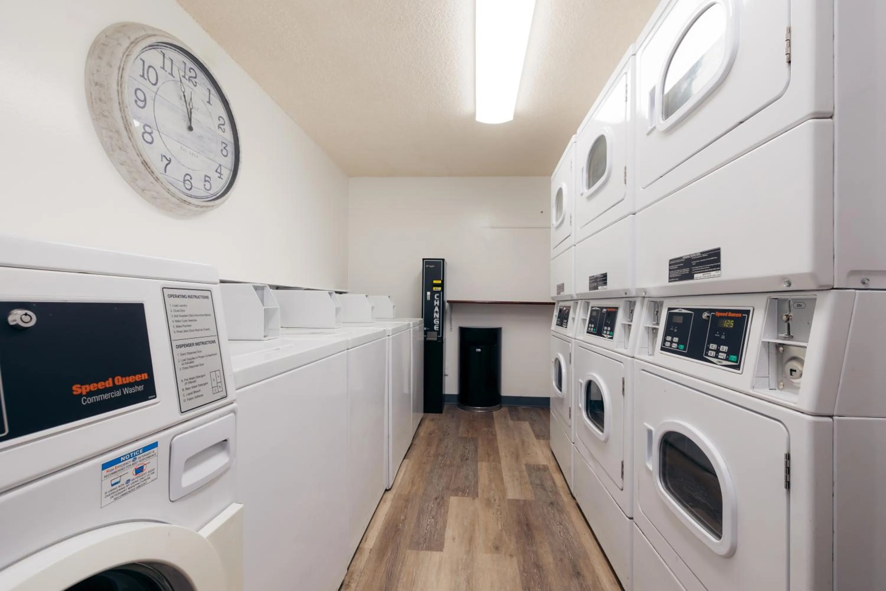 laundry in Bishop Suites at Executive Centre