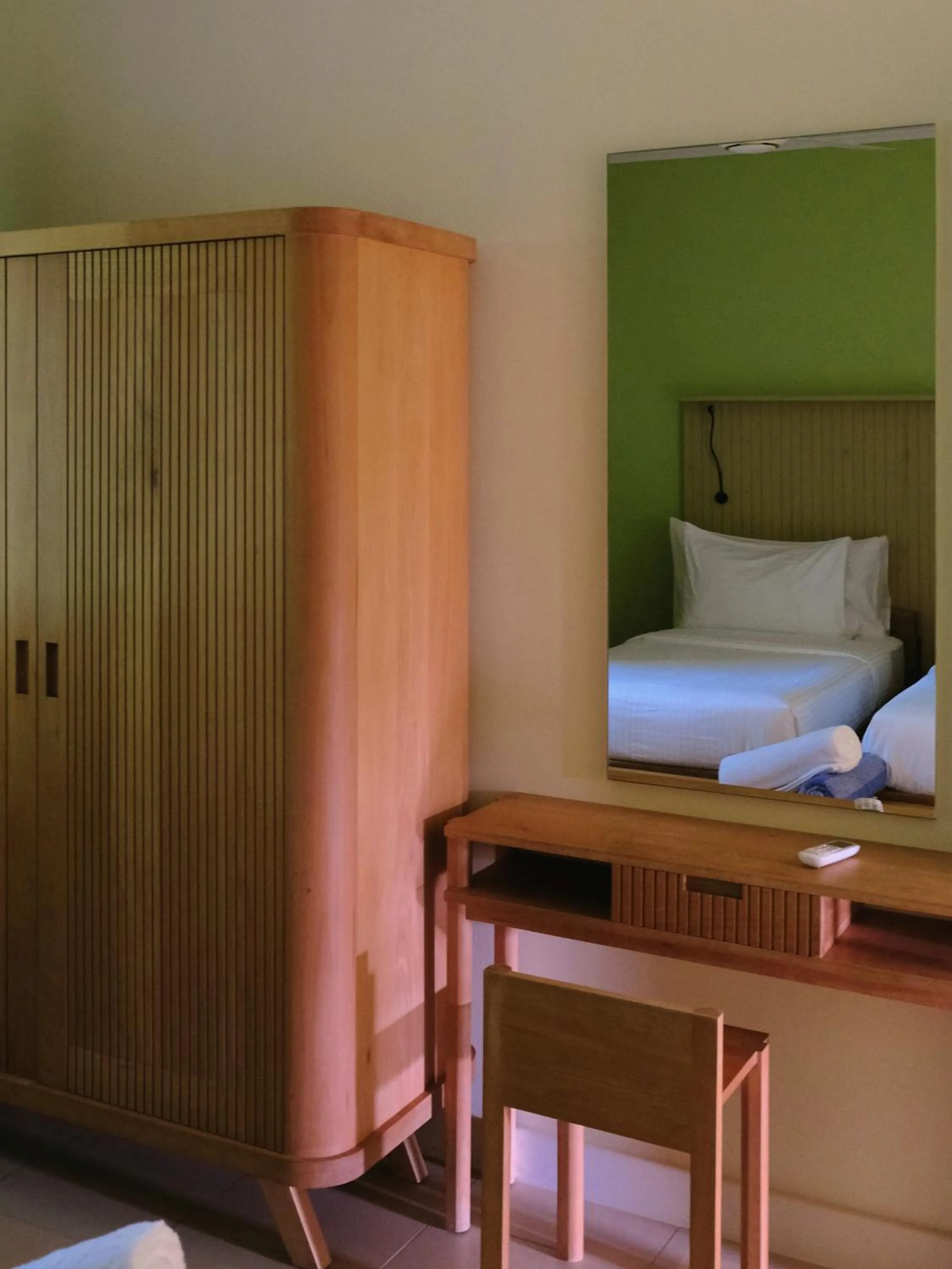 Bedroom, Bed in Residence Praslinoise