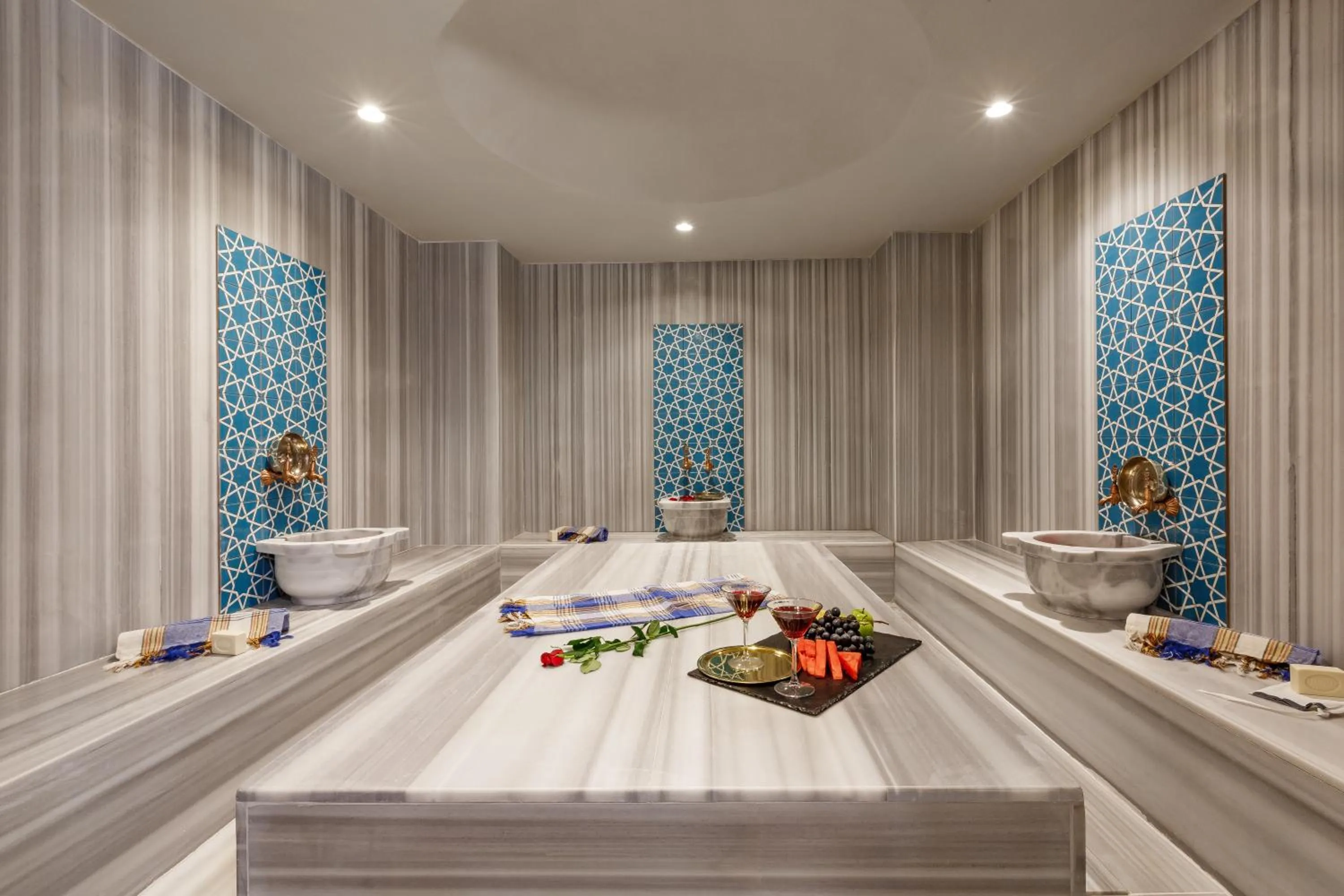 Public Bath in Luff Living - Adult Only 12 Plus