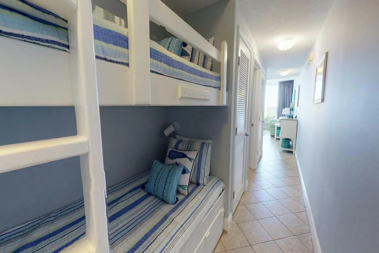 Waters Edge Condominiums