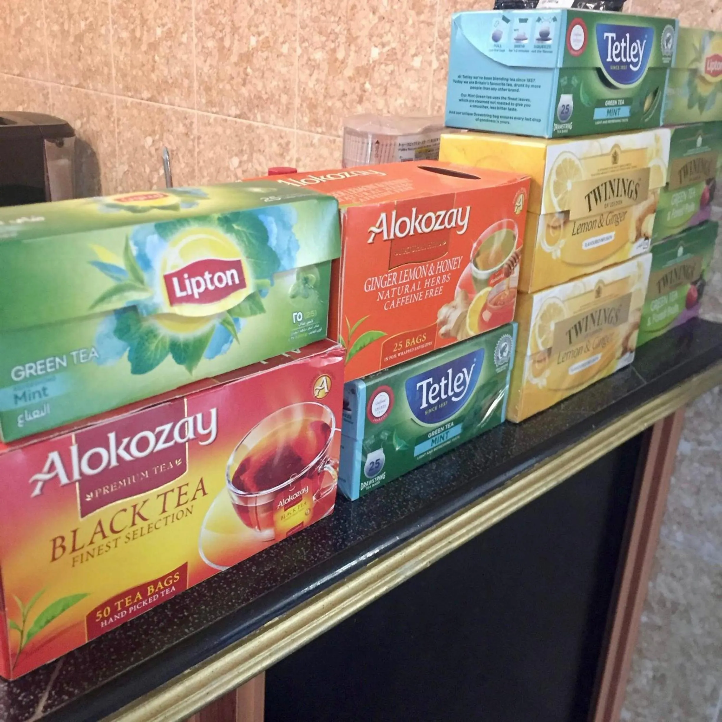 Coffee/tea facilities in TGH Guest House Badian